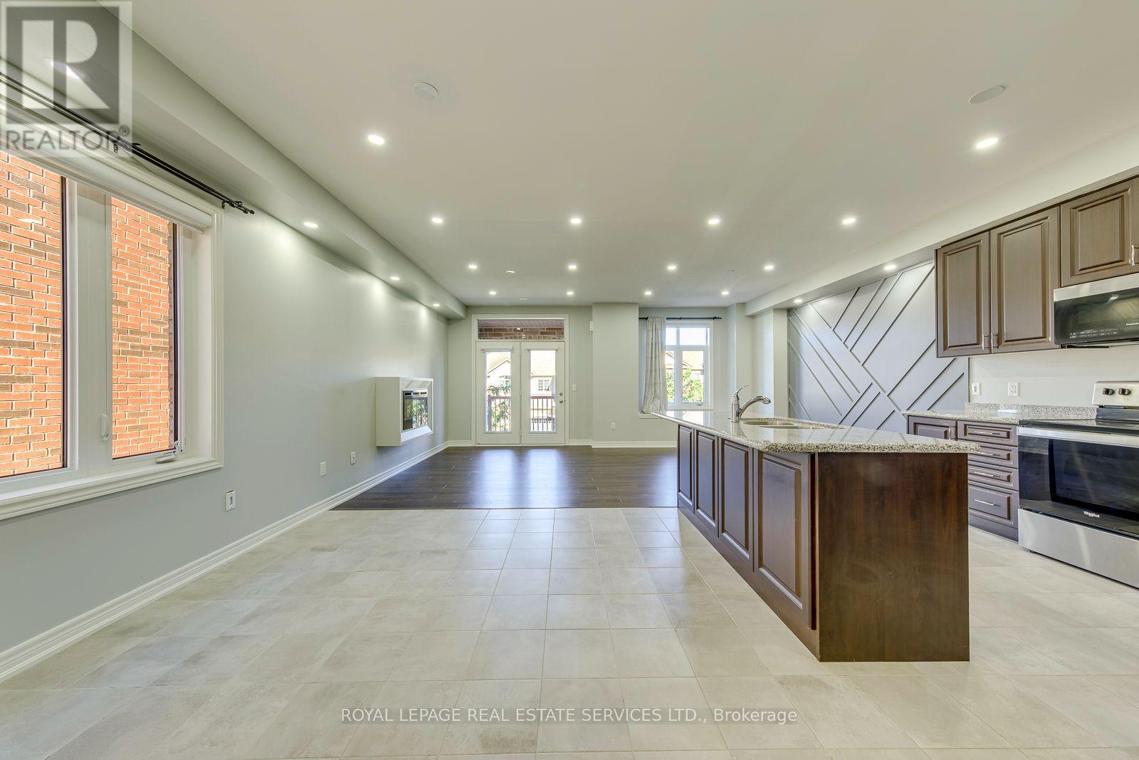 486 Silver Maple Road, Oakville, Ontario  L6H 3P6 - Photo 11 - W13571104