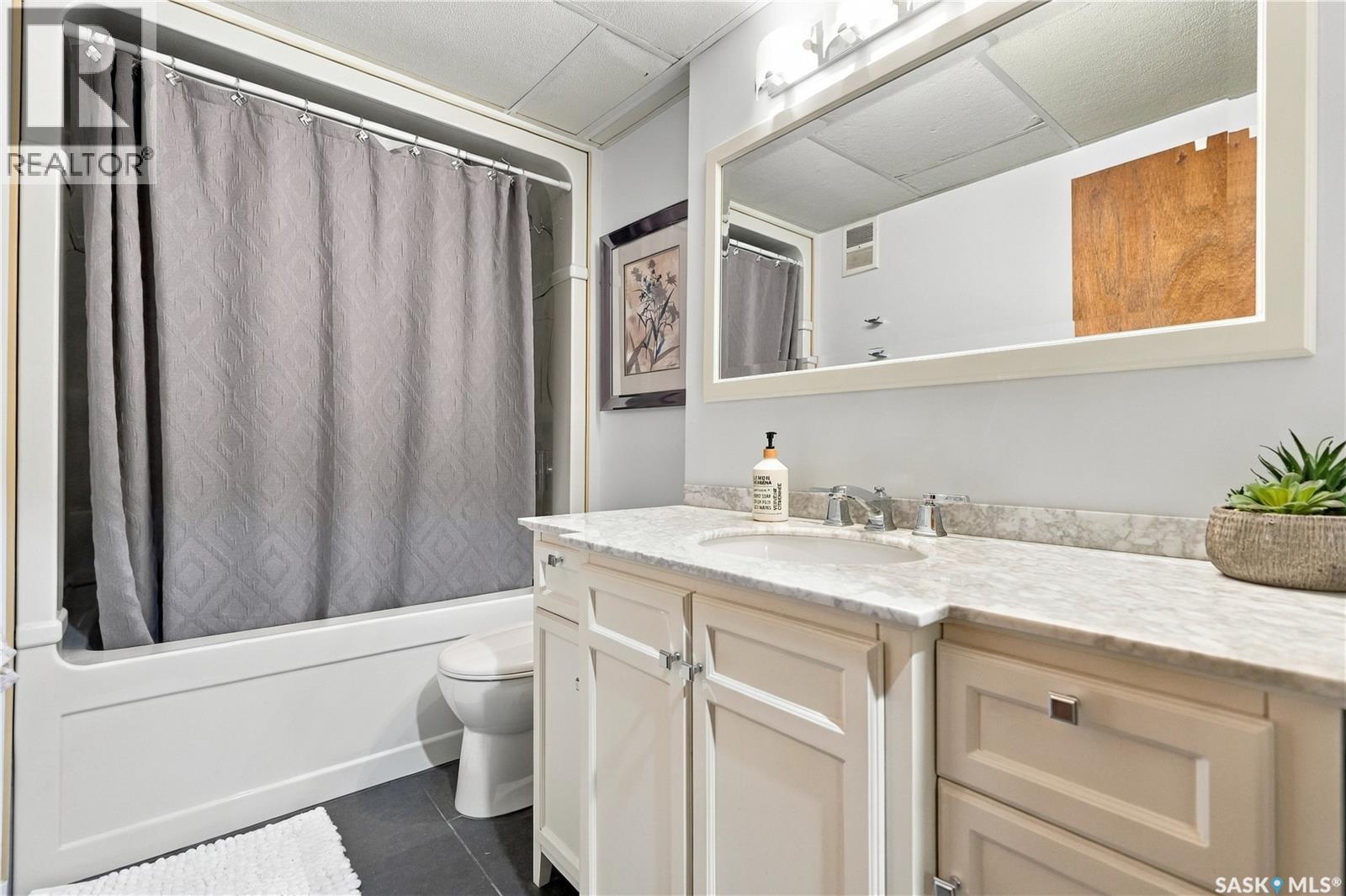 43 Watts Bay, Regina, Saskatchewan  S4N 5G6 - Photo 36 - SK048691