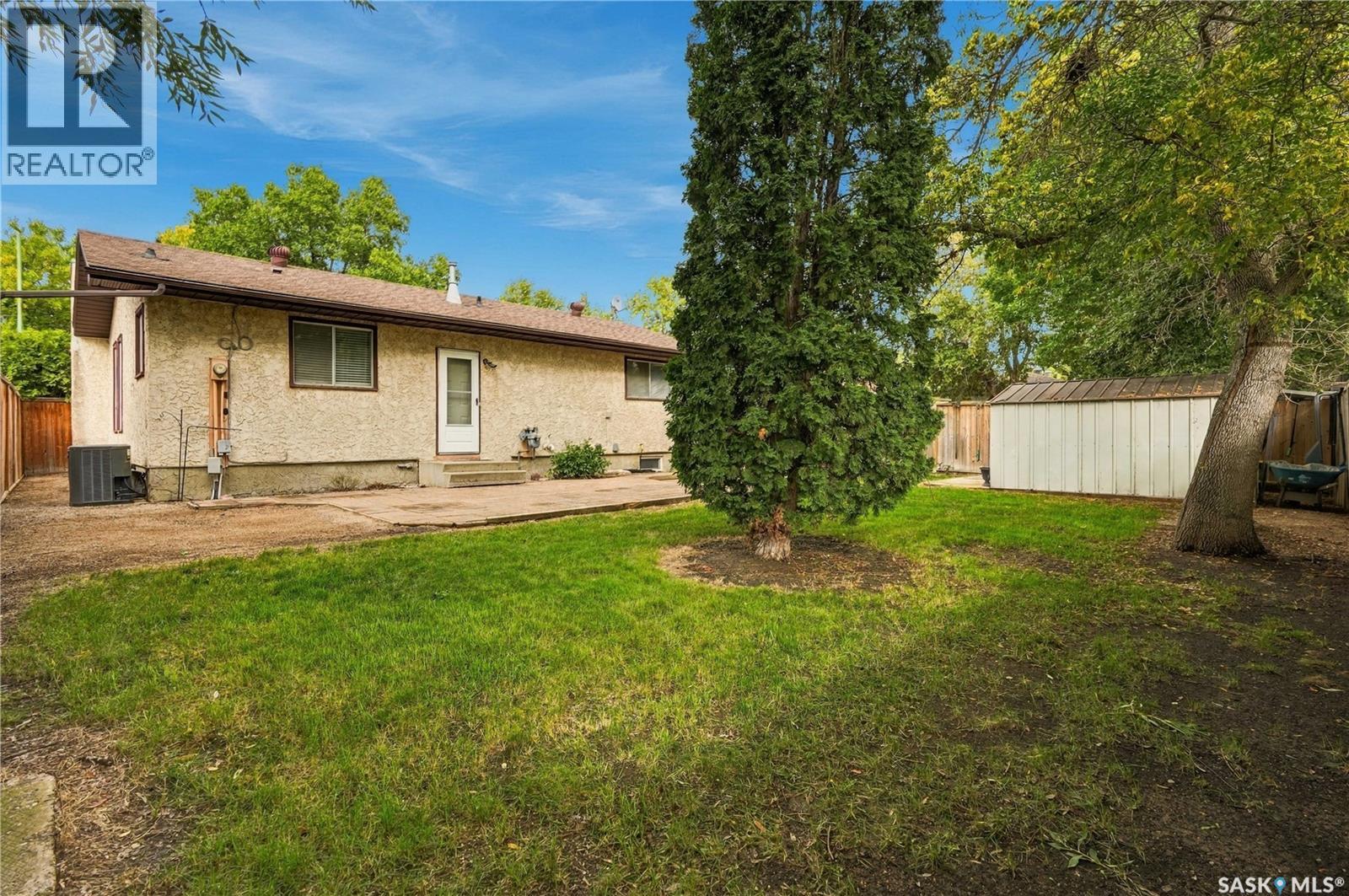 43 Watts Bay, Regina, Saskatchewan  S4N 5G6 - Photo 40 - SK048691