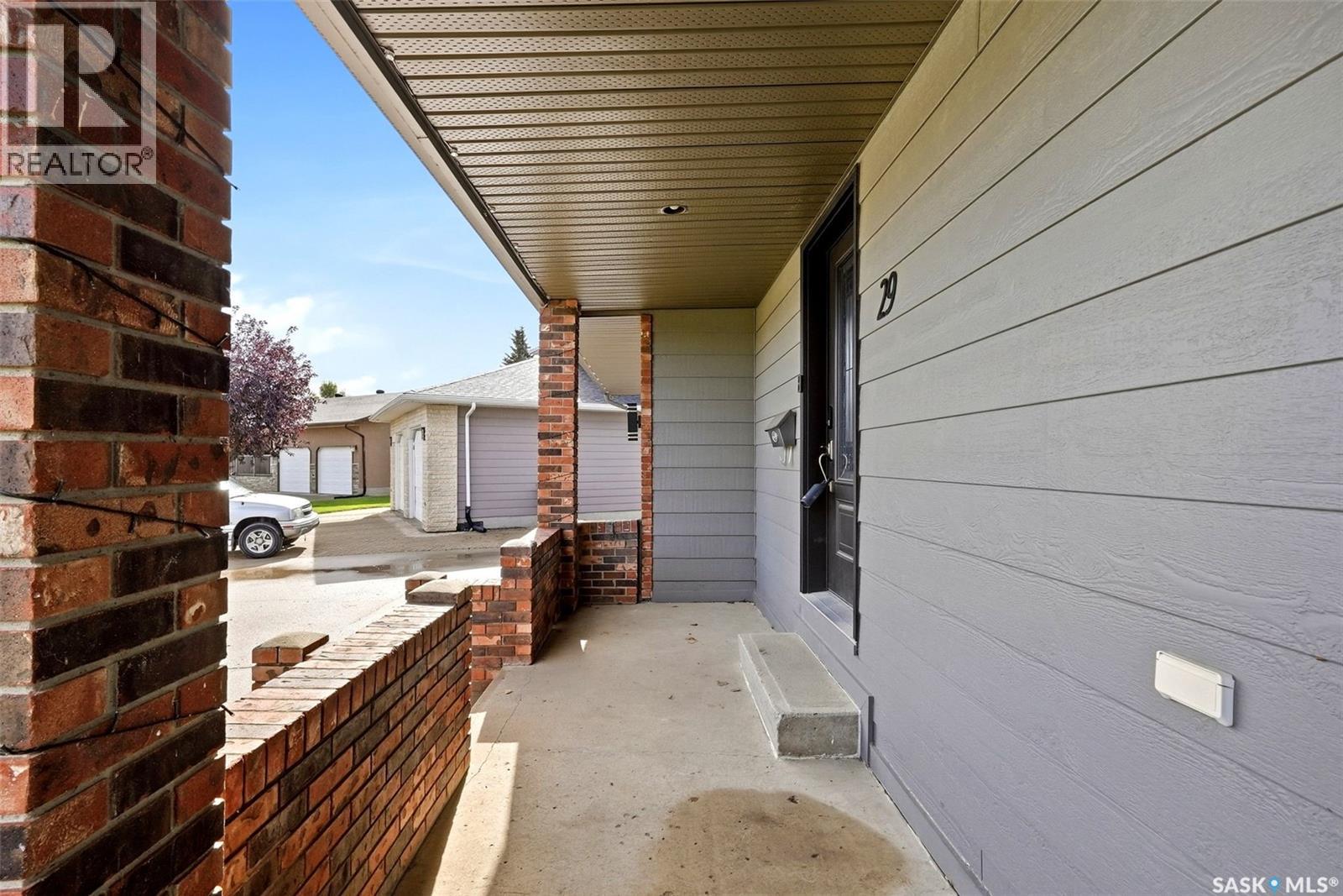 29 Thorn Crescent, Moose Jaw, Saskatchewan  S6J 1J3 - Photo 48 - SK048626