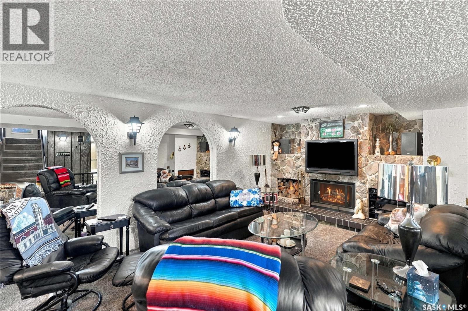 1015 Simcoe Street, Moose Jaw, Saskatchewan  S6H 3J3 - Photo 29 - SK048560