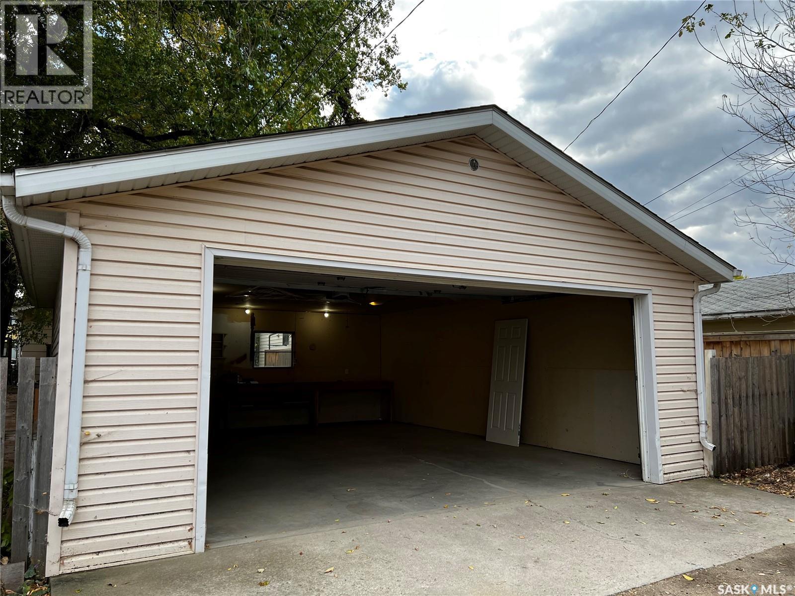 1227 13th Street E, Saskatoon, Saskatchewan  S7H 0C3 - Photo 33 - SK048540