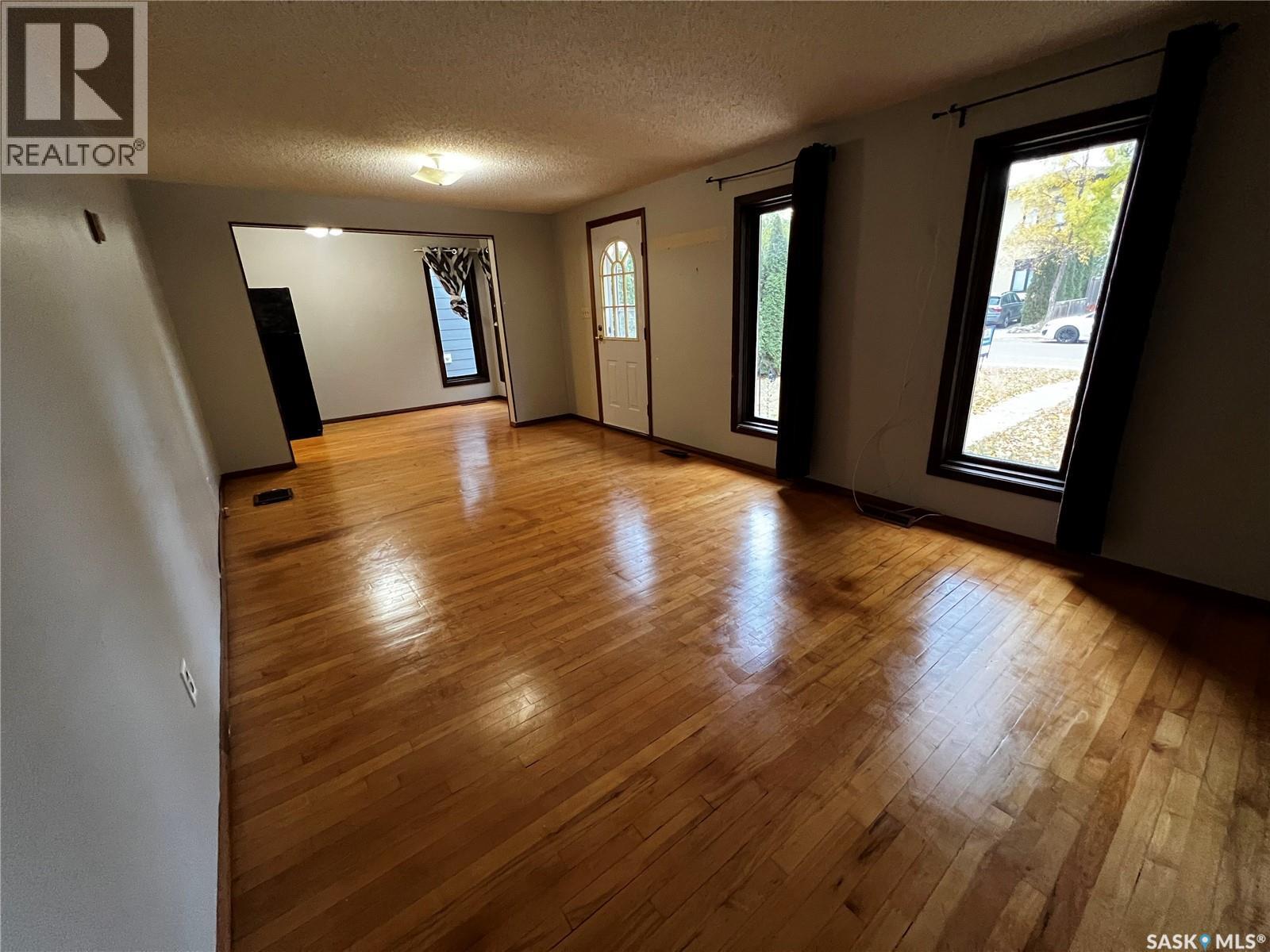 1227 13th Street E, Saskatoon, Saskatchewan  S7H 0C3 - Photo 7 - SK048540