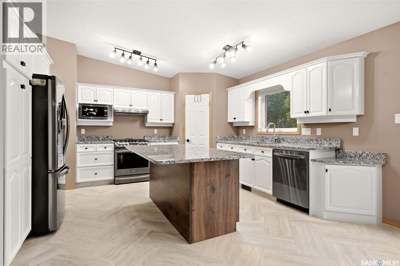 12 Stern Place, Edenwold Rm No.158, Saskatchewan  S4L 1B2 - Photo 9 - SK048410