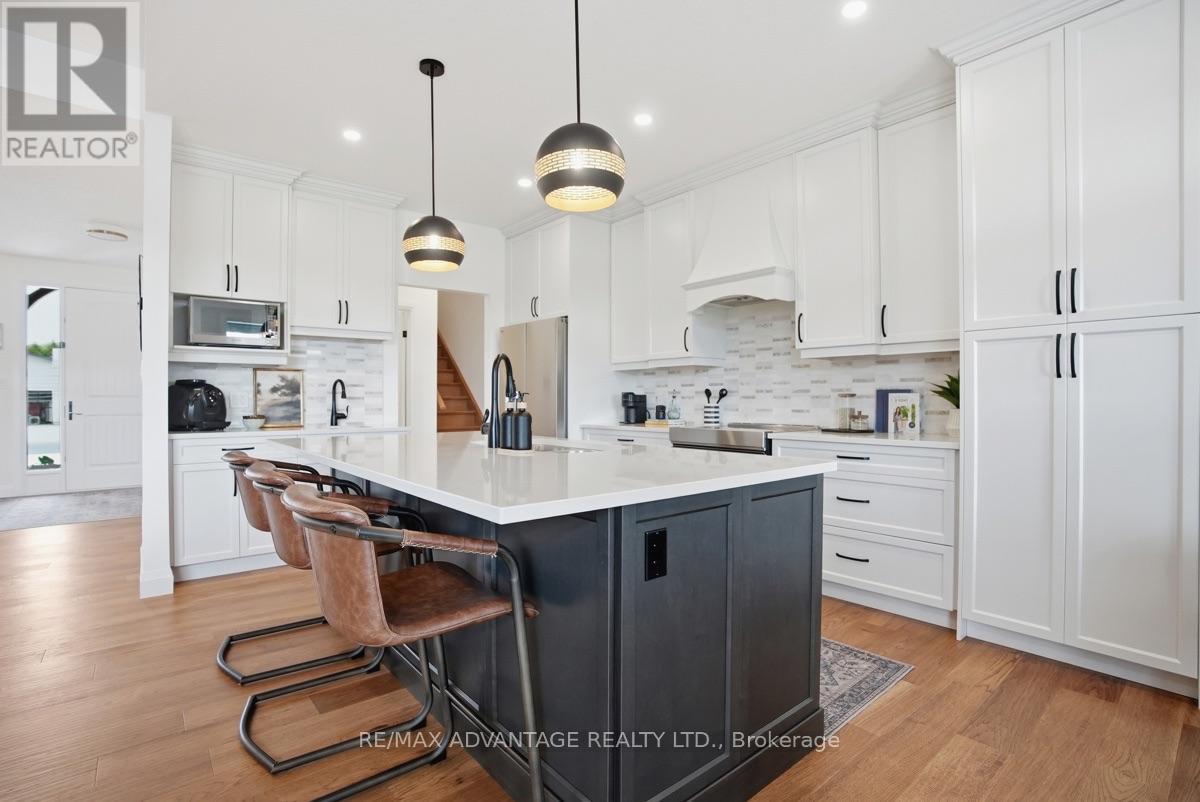 177 Martin Road, Middlesex Centre, Ontario  N0L 1E0 - Photo 11 - X13797076