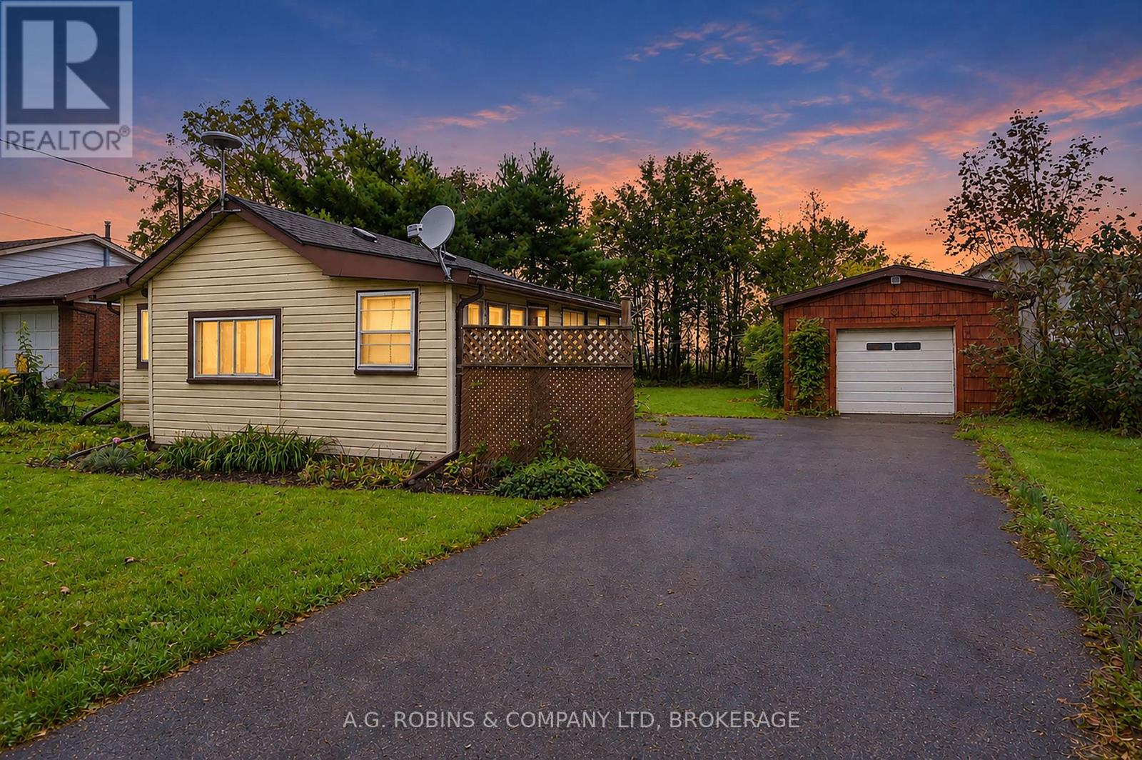 12040 LAKESHORE ROAD, Wainfleet, Ontario