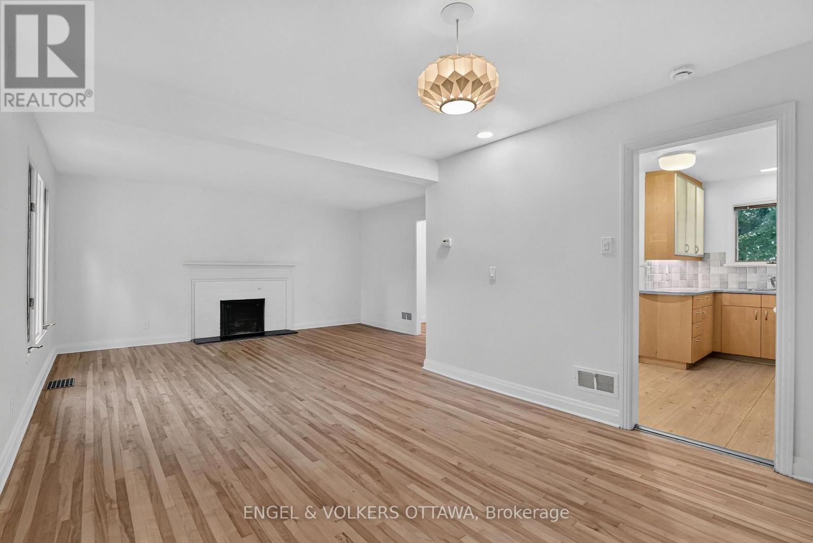 35 Bedford Crescent, Ottawa, Ontario  K1K 0E6 - Photo 11 - X13796904