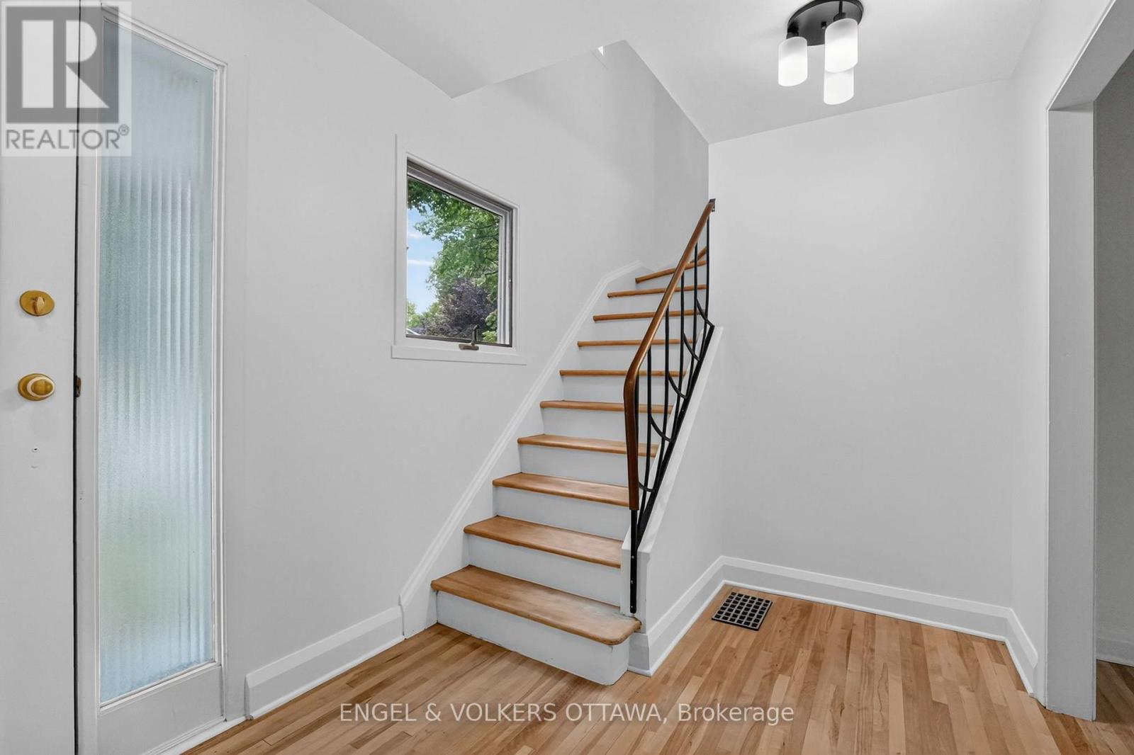 35 Bedford Crescent, Ottawa, Ontario  K1K 0E6 - Photo 20 - X13796904