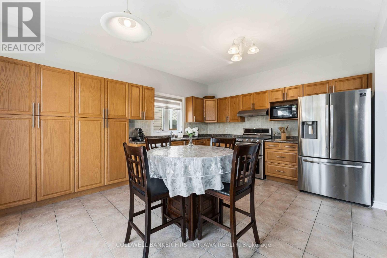 150 Strathcarron Crescent, Ottawa, Ontario  K2K 0C8 - Photo 21 - X13796916