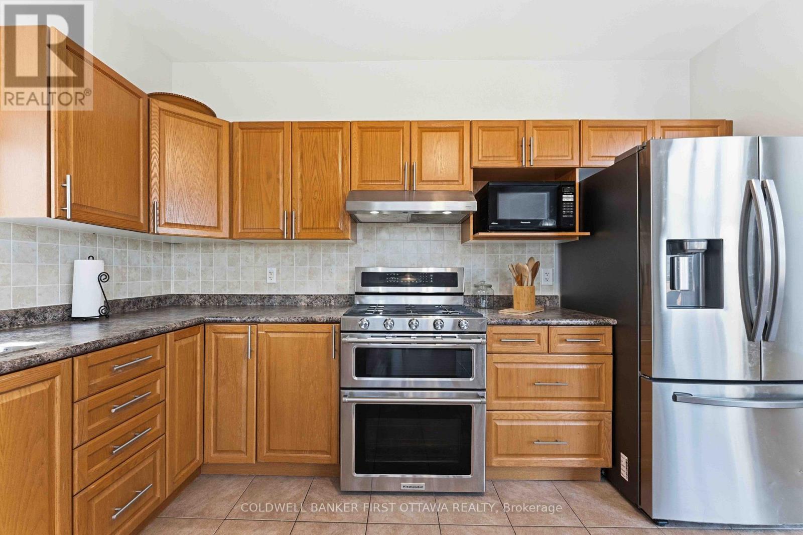 150 Strathcarron Crescent, Ottawa, Ontario  K2K 0C8 - Photo 23 - X13796916