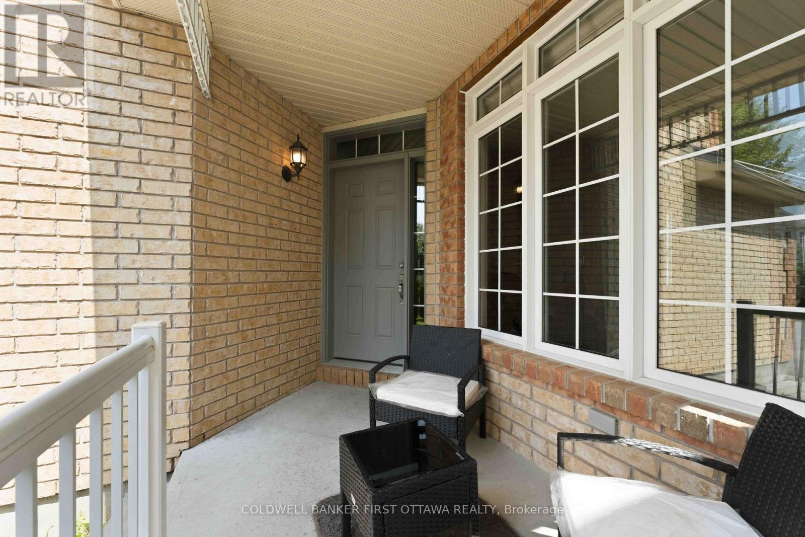150 Strathcarron Crescent, Ottawa, Ontario  K2K 0C8 - Photo 3 - X13796916