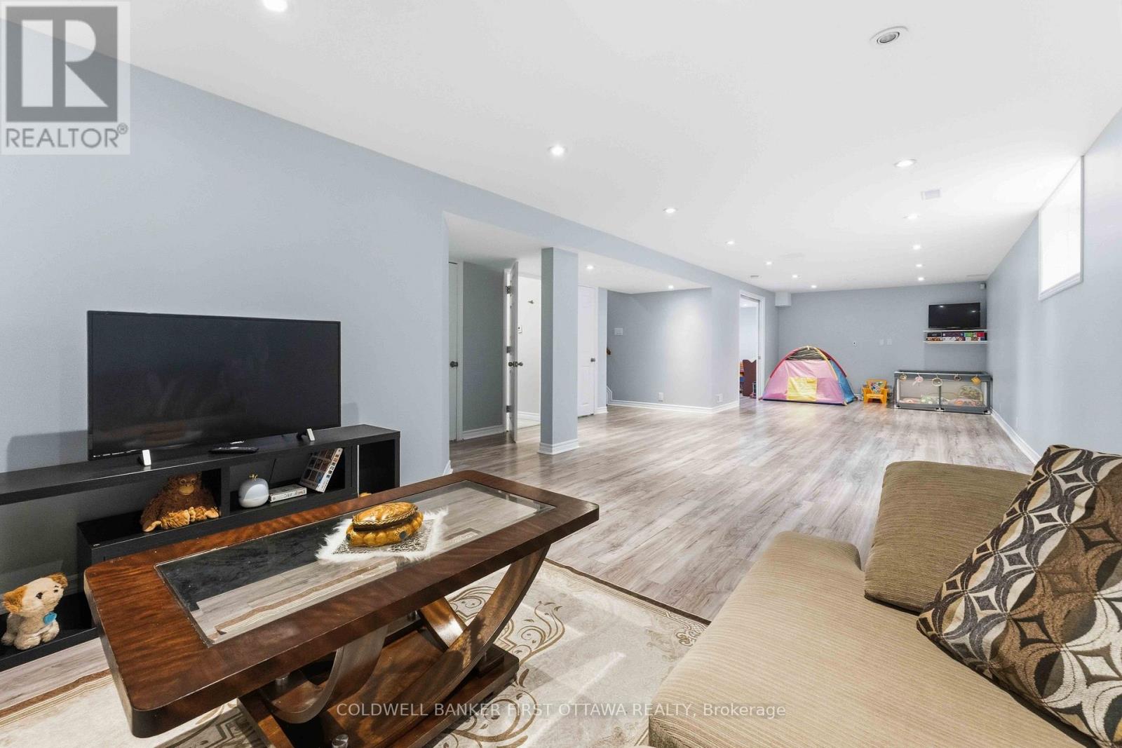 150 Strathcarron Crescent, Ottawa, Ontario  K2K 0C8 - Photo 39 - X13796916