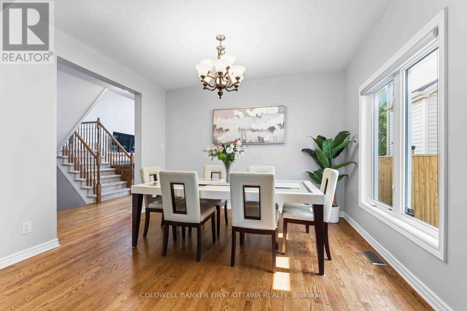 150 Strathcarron Crescent, Ottawa, Ontario  K2K 0C8 - Photo 9 - X13796916