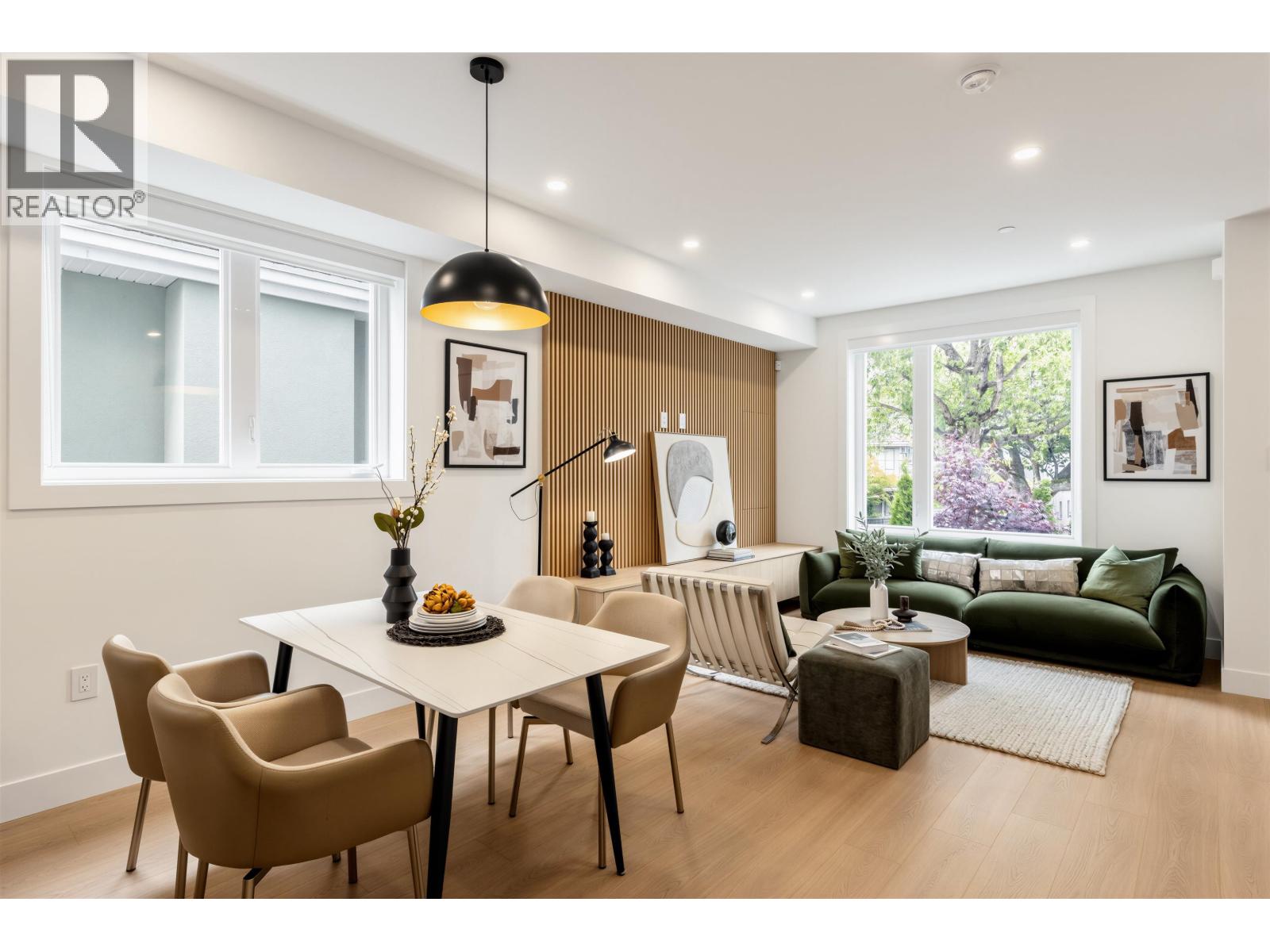 2 3268 E 18 Avenue, Vancouver, British Columbia  V5M 2R7 - Photo 12 - R3166224