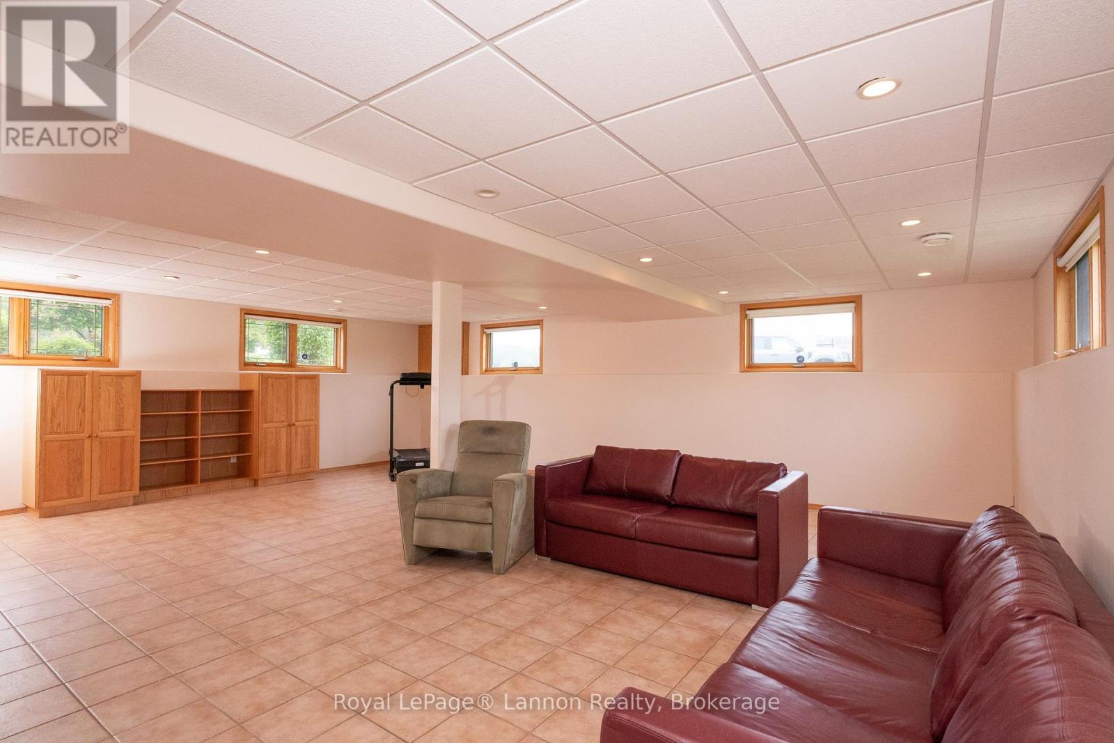 2196 Falconcrest Drive, Thunder Bay, Ontario  P7J 1H5 - Photo 38 - X13797216