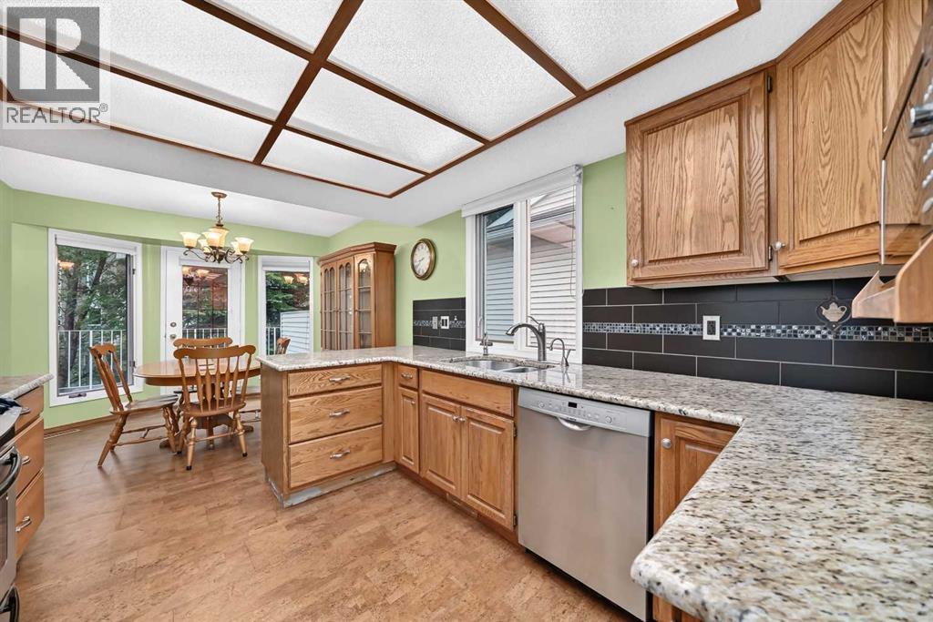 1030 Shawnee Road SW, Calgary, Alberta  T2Y 1W6 - Photo 7 - A2343262