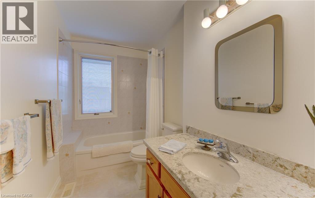 298 Roxton Drive, Waterloo, Ontario  N2T 1R5 - Photo 22 - 40863928