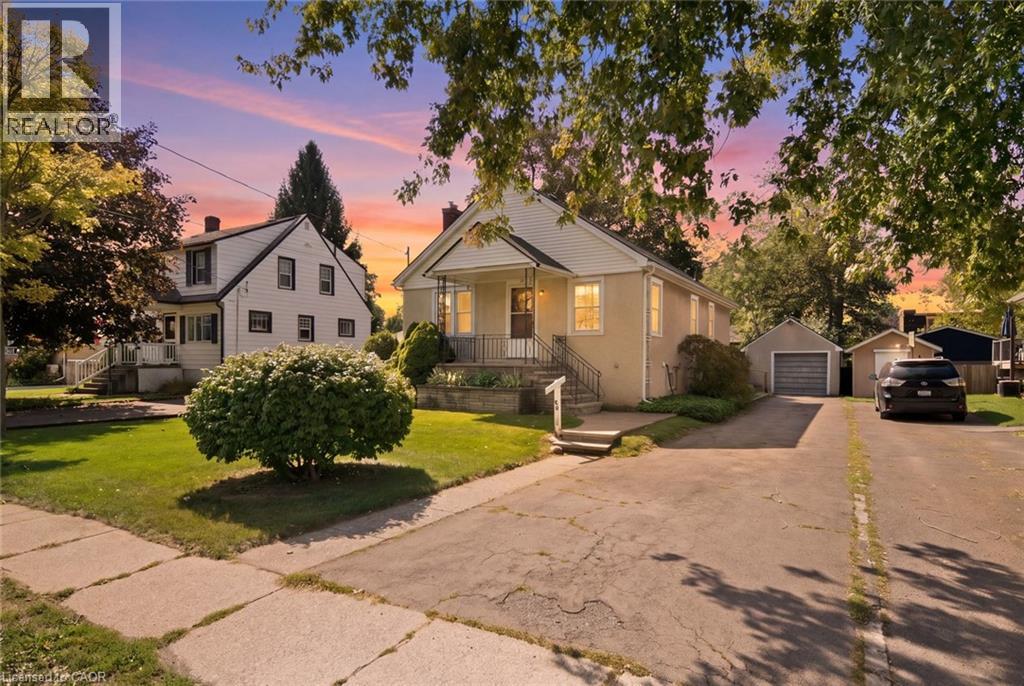 86 FOREST Avenue, Port Colborne, Ontario