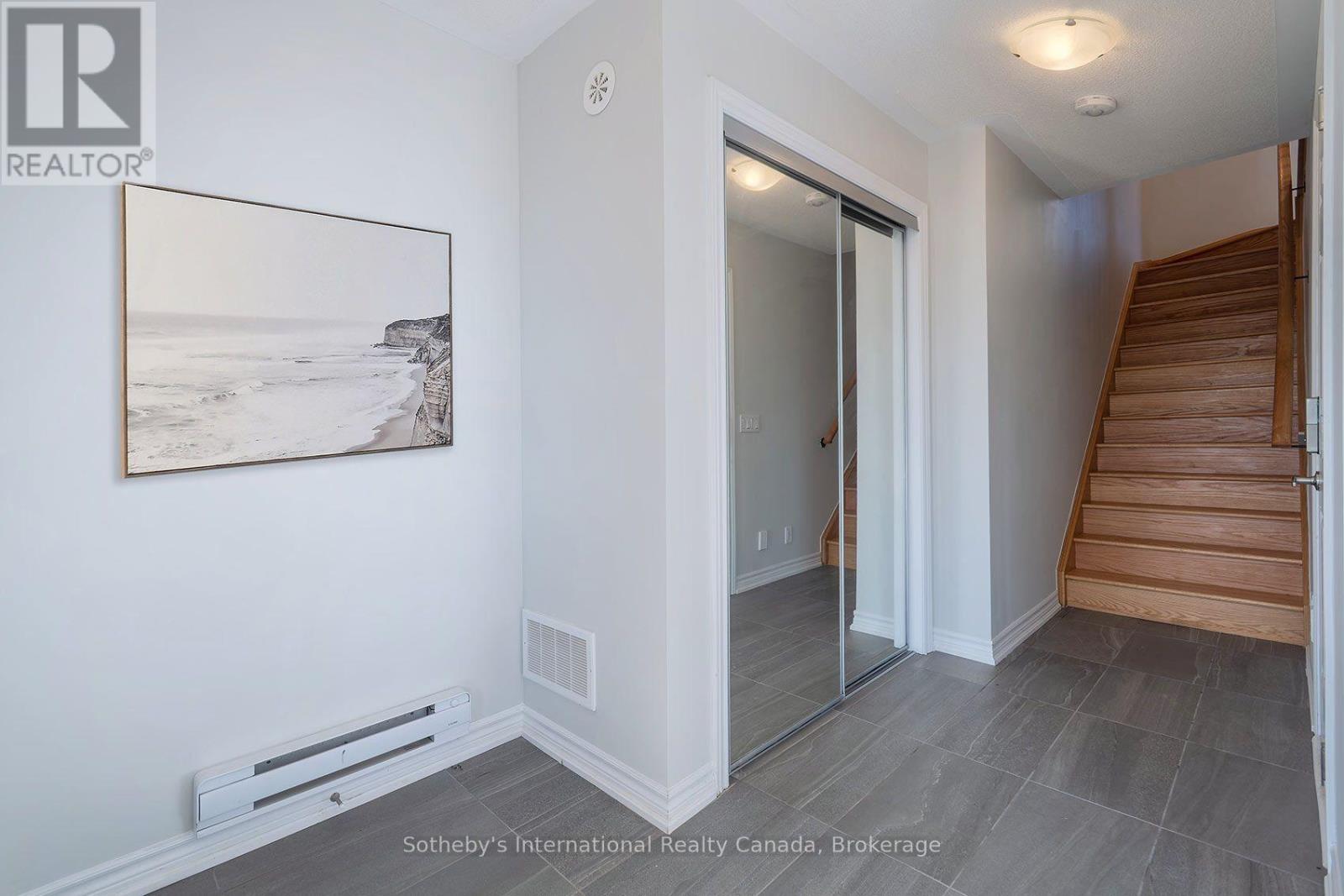 24 - 348 Wheat Boom Drive, Oakville, Ontario  L6H 3V6 - Photo 6 - W13797180