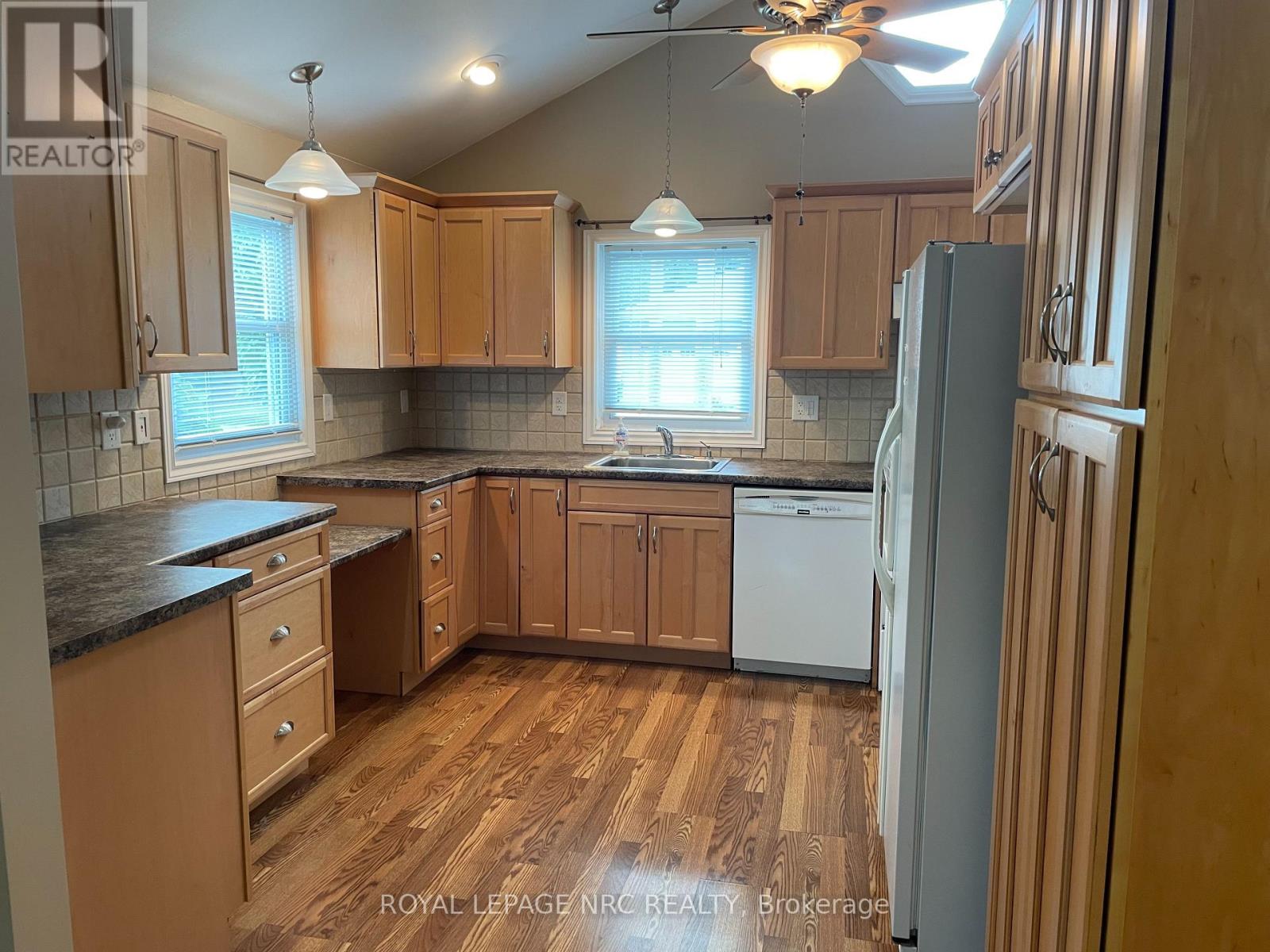3241 Grove Avenue, Fort Erie, Ontario  L0S 1N0 - Photo 8 - X13796946