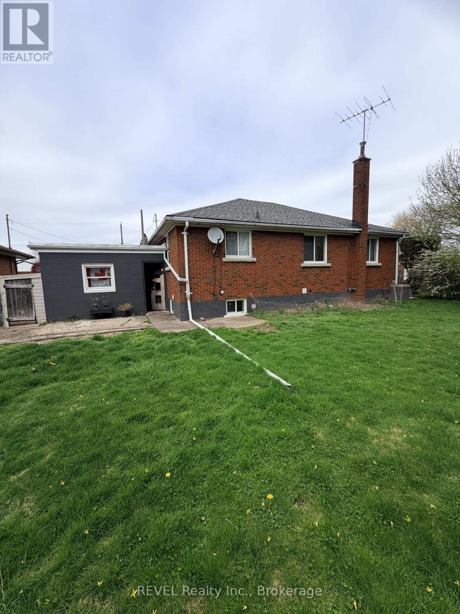 5974 Scott Street E, Niagara Falls, Ontario  L2E 3B4 - Photo 9 - X13797030