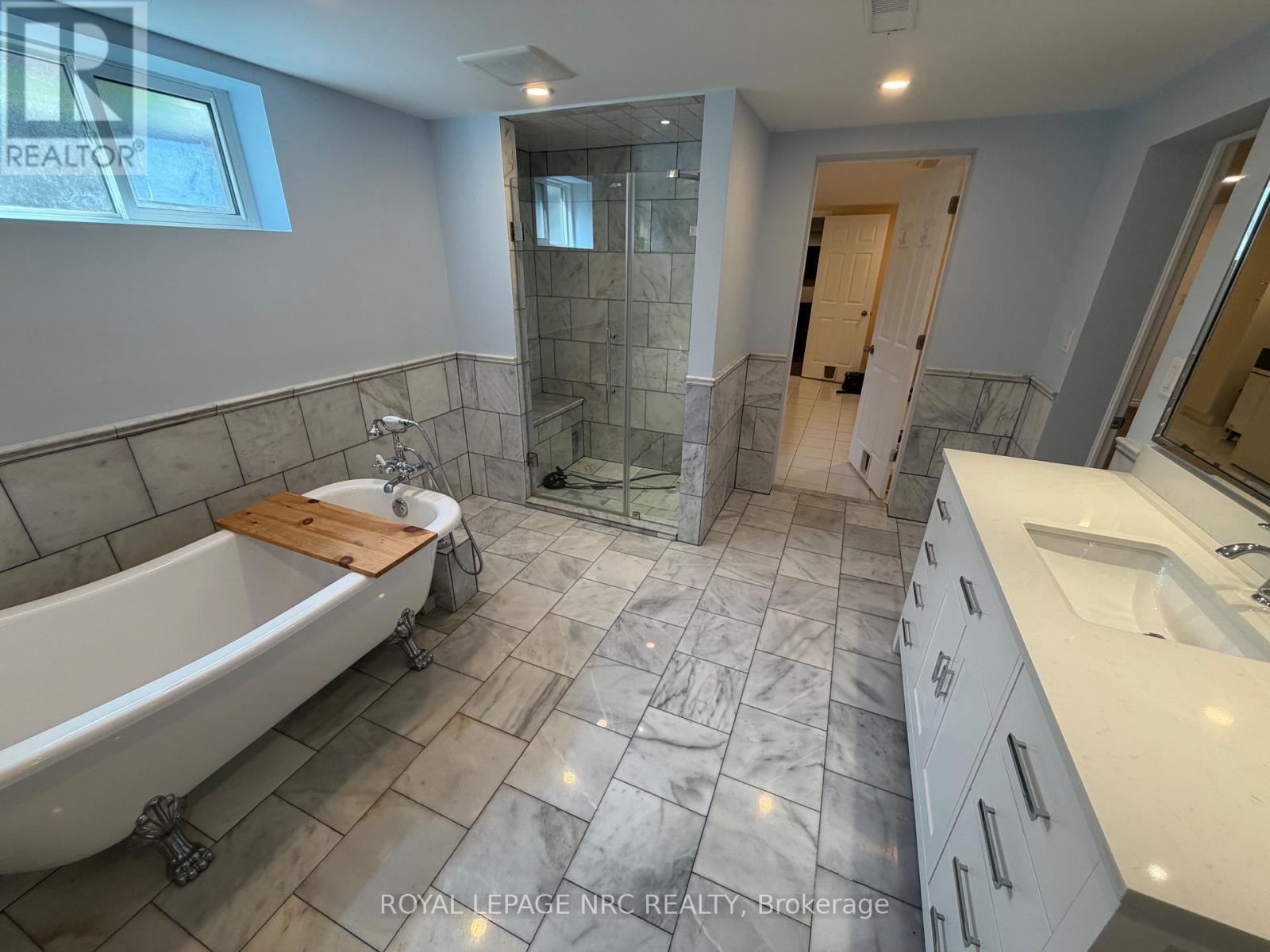 15 Springhead (Lower) Gardens, Welland, Ontario  L3C 5A7 - Photo 27 - X13797204