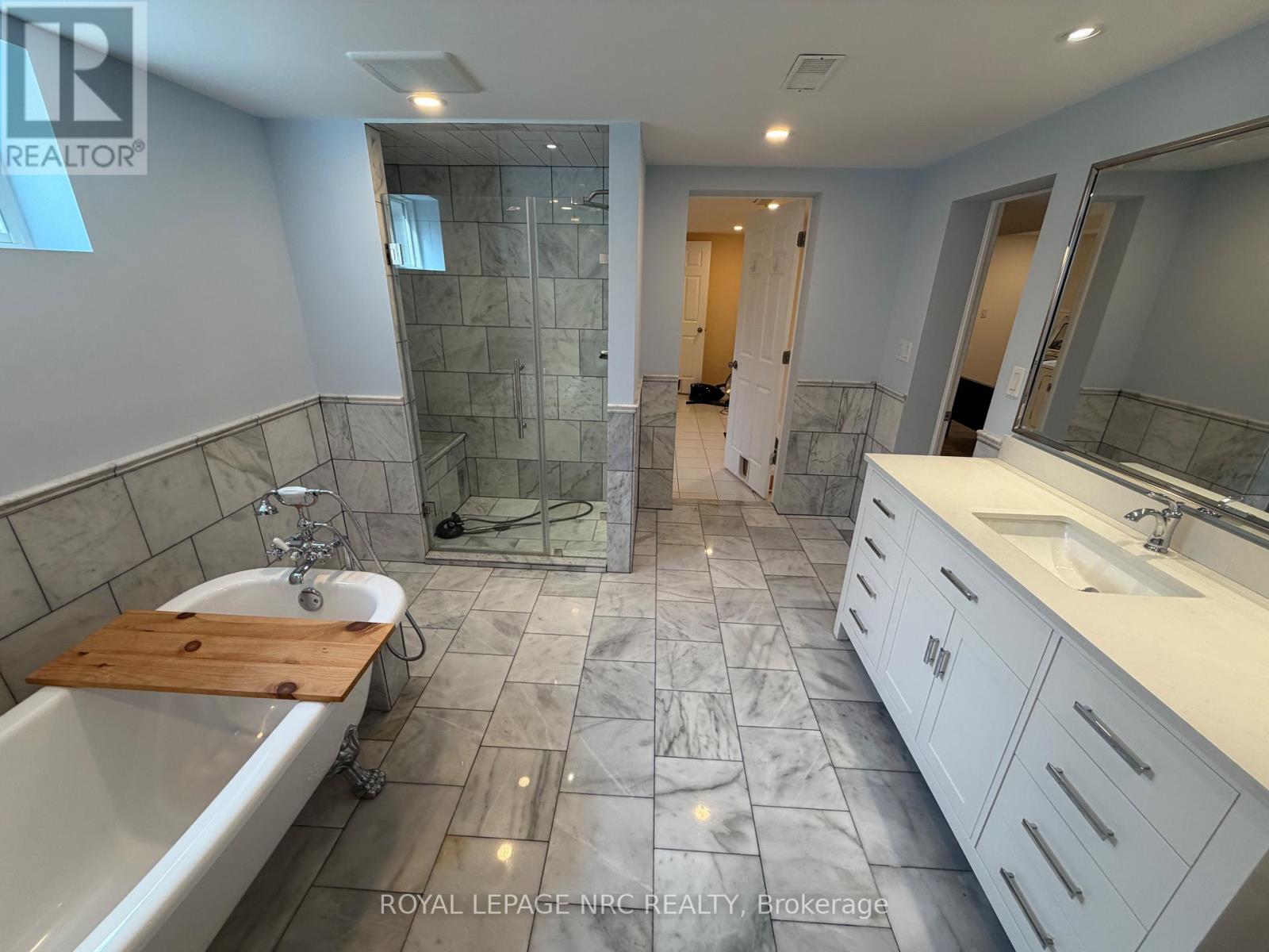 15 Springhead (Lower) Gardens, Welland, Ontario  L3C 5A7 - Photo 28 - X13797204