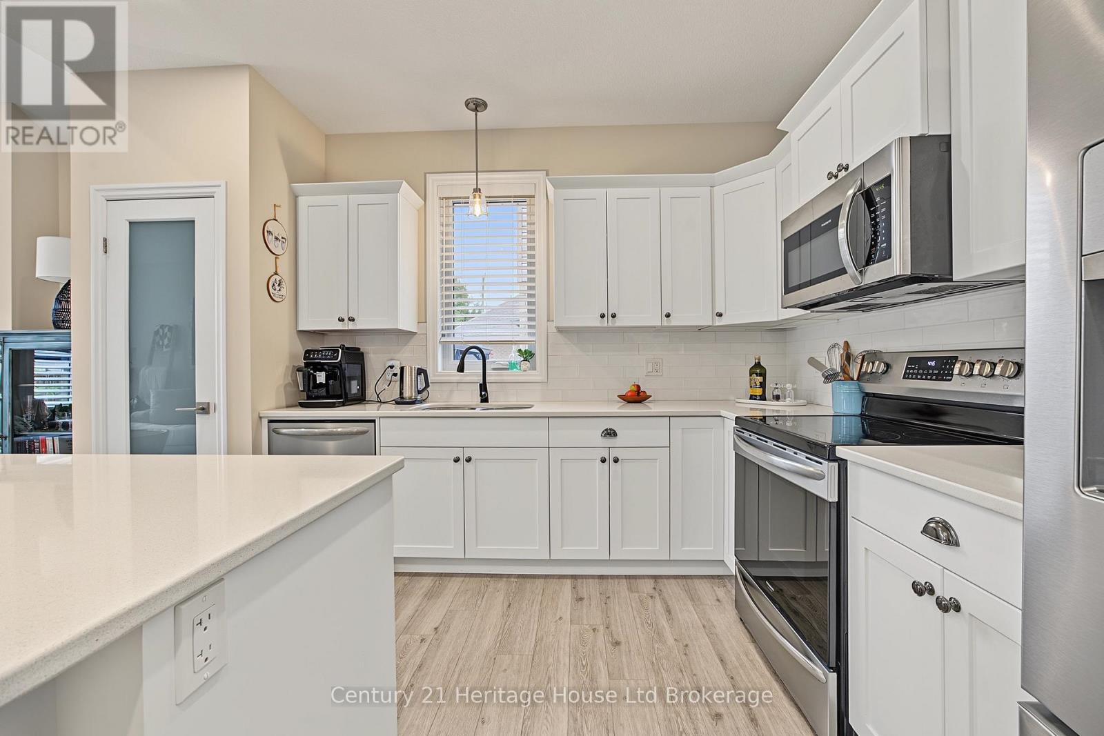 92 Dereham Drive, Tillsonburg, Ontario  N4G 0H1 - Photo 10 - X13796928