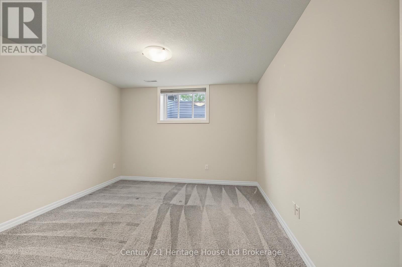 92 Dereham Drive, Tillsonburg, Ontario  N4G 0H1 - Photo 18 - X13796928