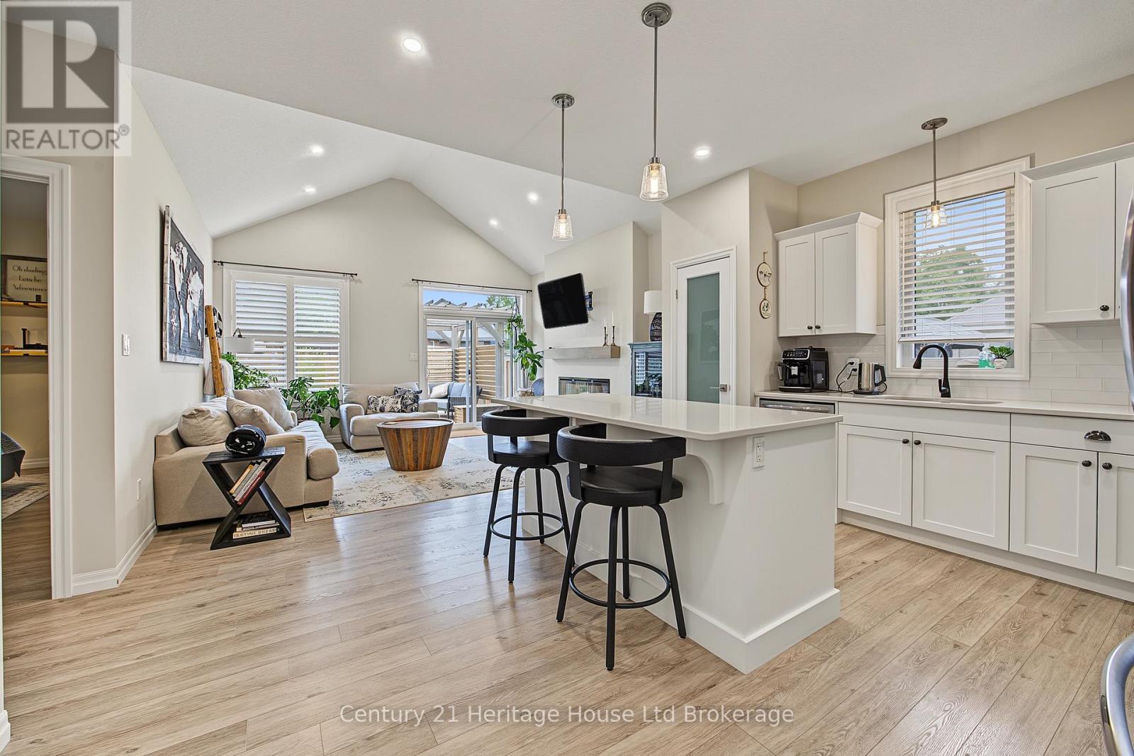 92 Dereham Drive, Tillsonburg, Ontario  N4G 0H1 - Photo 7 - X13796928