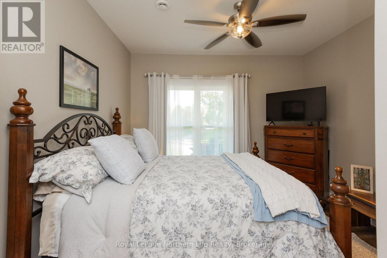 880 Memorial Park Drive E, Powassan, Ontario  P0H 1Z0 - Photo 22 - X13797278