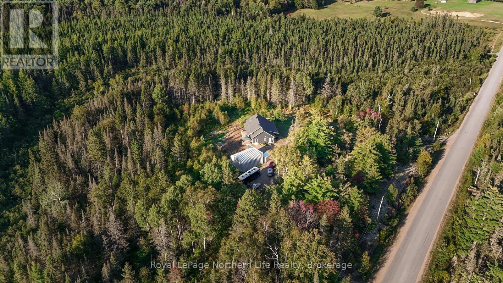 880 Memorial Park Drive E, Powassan, Ontario  P0H 1Z0 - Photo 6 - X13797278