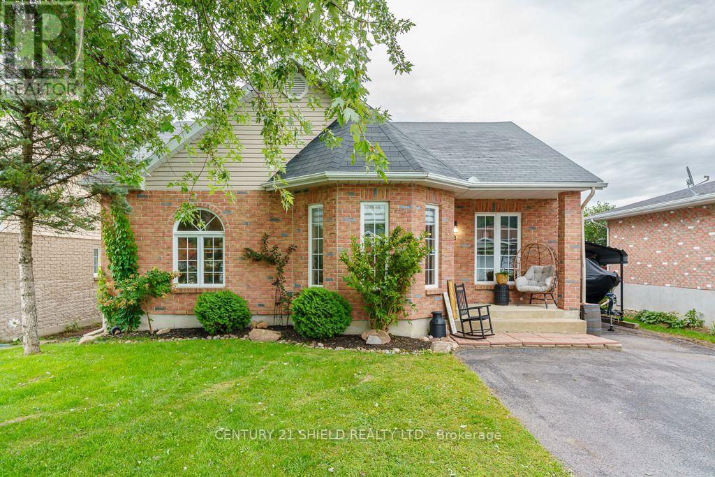 48 BARNHART DRIVE, South Stormont, Ontario