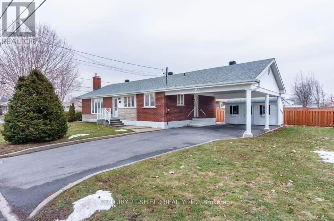 A - 318 ANTHONY STREET