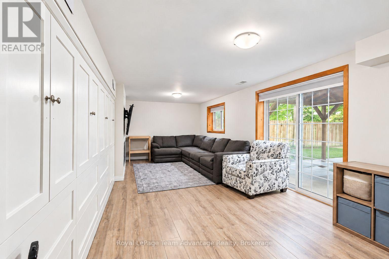 5 Burritt Street, Parry Sound, Ontario  P2A 1N5 - Photo 22 - X13796962