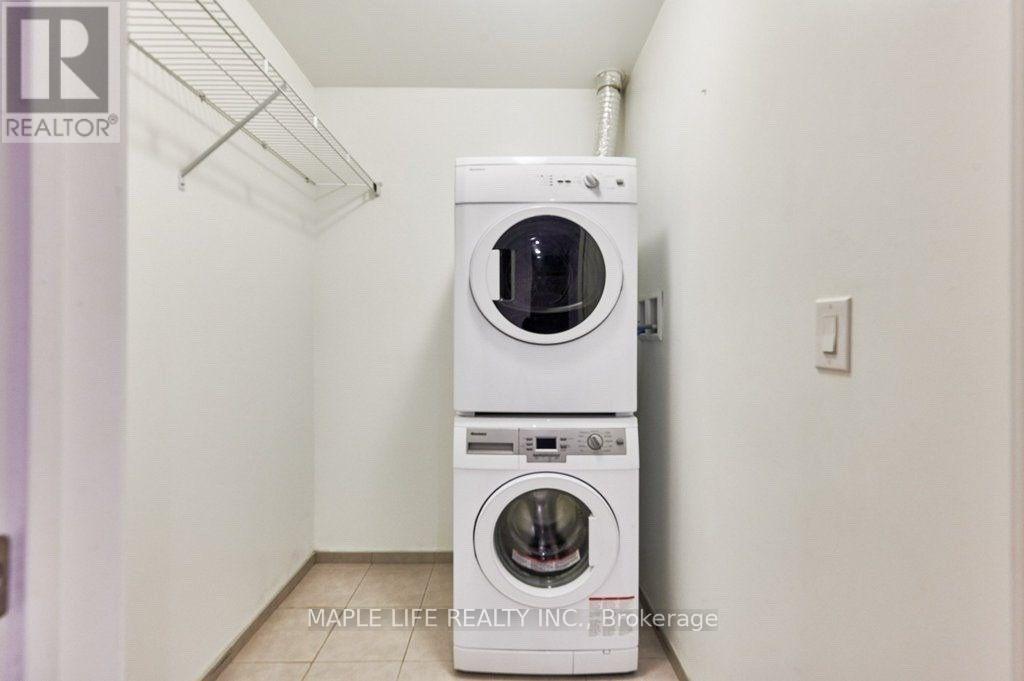1707 - 70 Temperance Street, Toronto, Ontario  M5H 0B1 - Photo 12 - C13796986