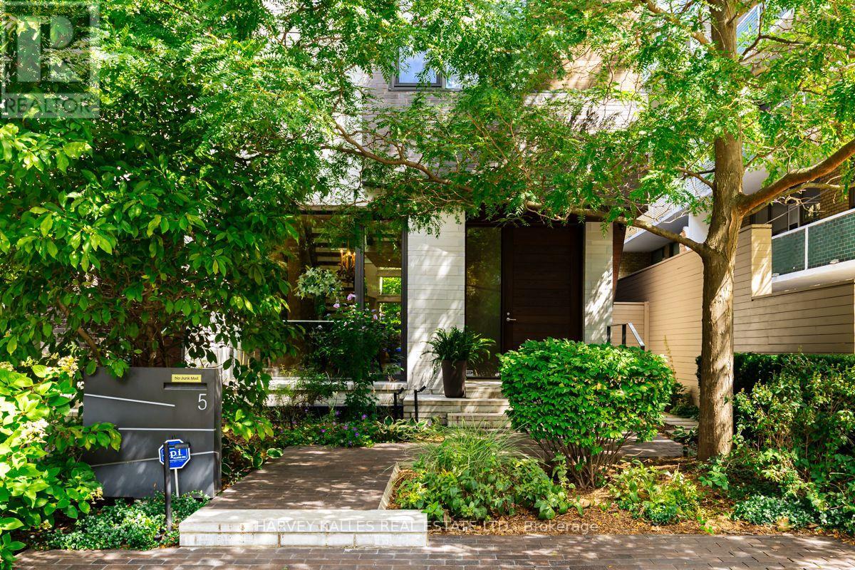 5 RELMAR ROAD, Toronto, Ontario