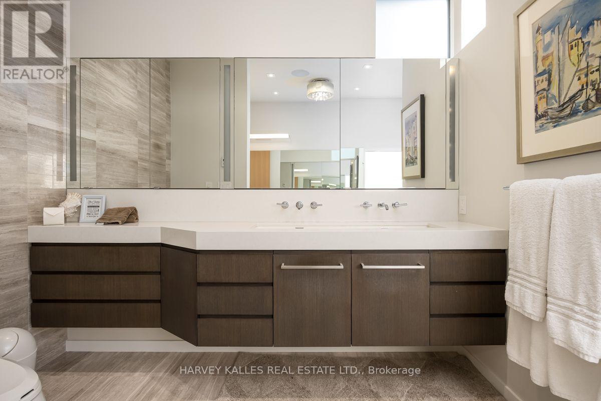 5 Relmar Road, Toronto, Ontario  M5P 2Y4 - Photo 24 - C13797024
