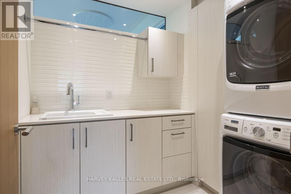 5 Relmar Road, Toronto, Ontario  M5P 2Y4 - Photo 25 - C13797024
