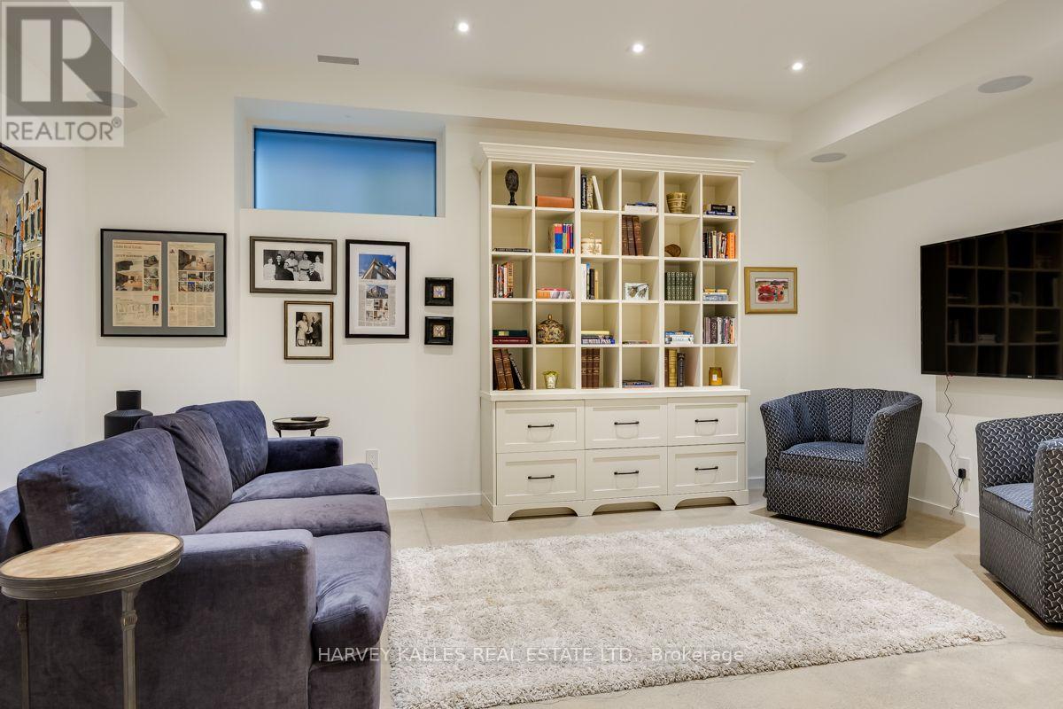 5 Relmar Road, Toronto, Ontario  M5P 2Y4 - Photo 38 - C13797024