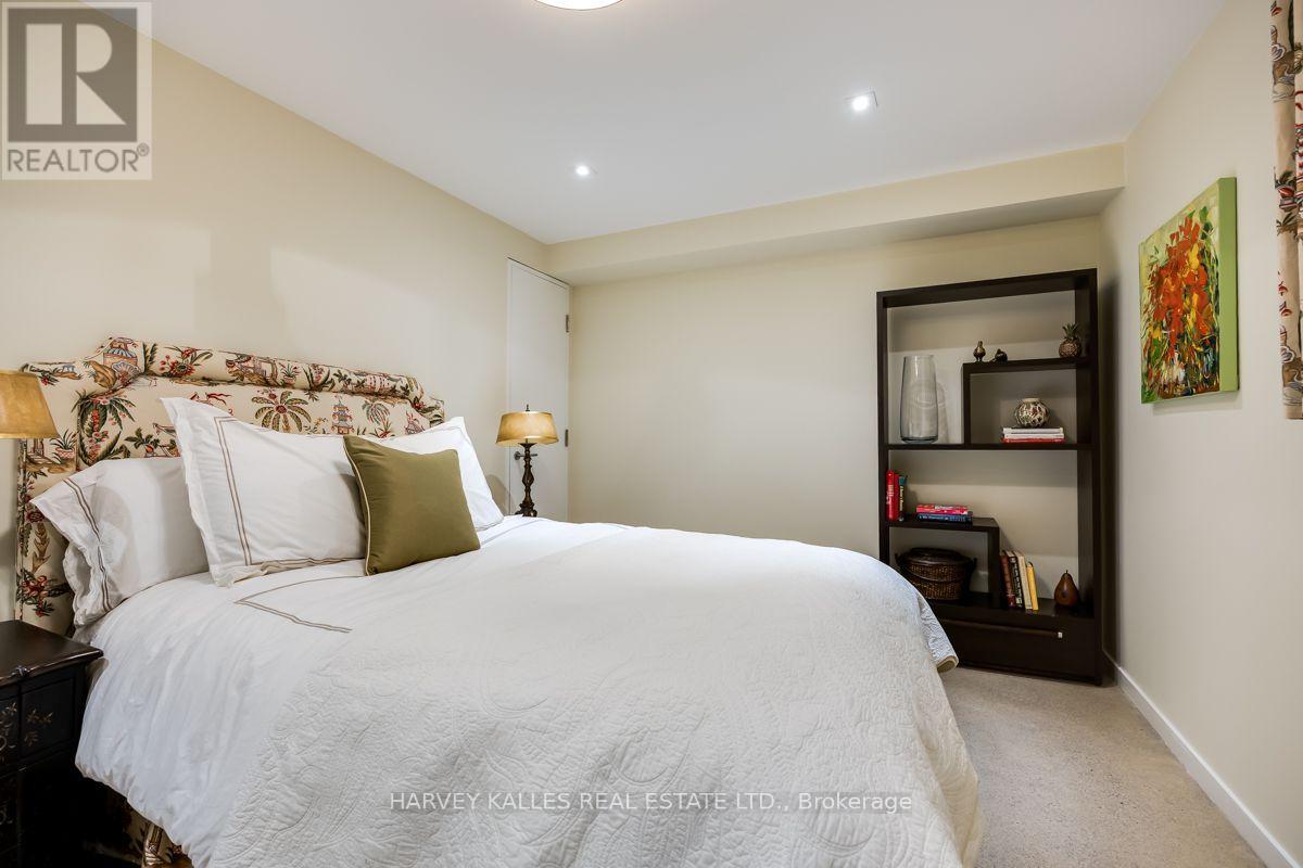5 Relmar Road, Toronto, Ontario  M5P 2Y4 - Photo 40 - C13797024
