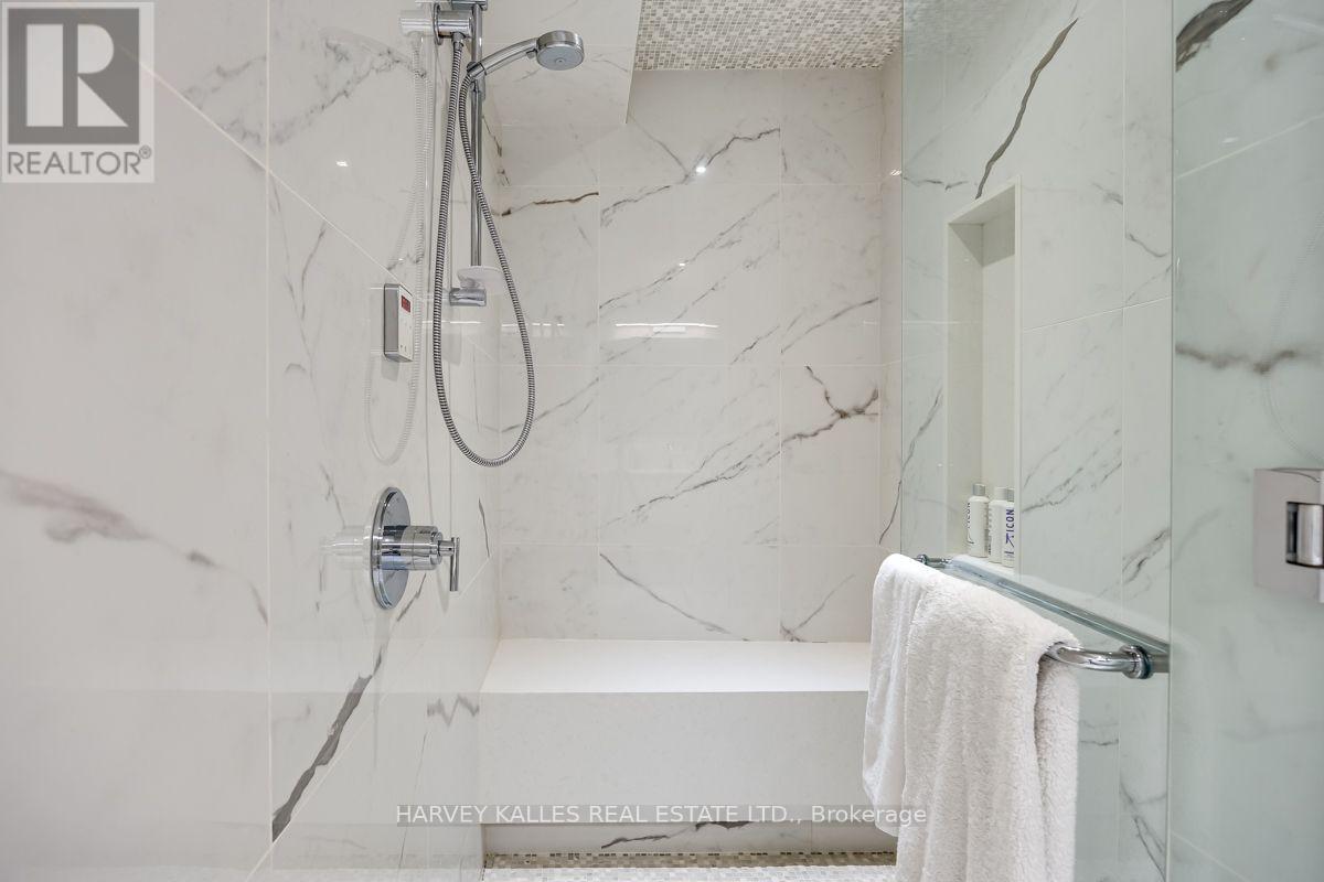 5 Relmar Road, Toronto, Ontario  M5P 2Y4 - Photo 42 - C13797024