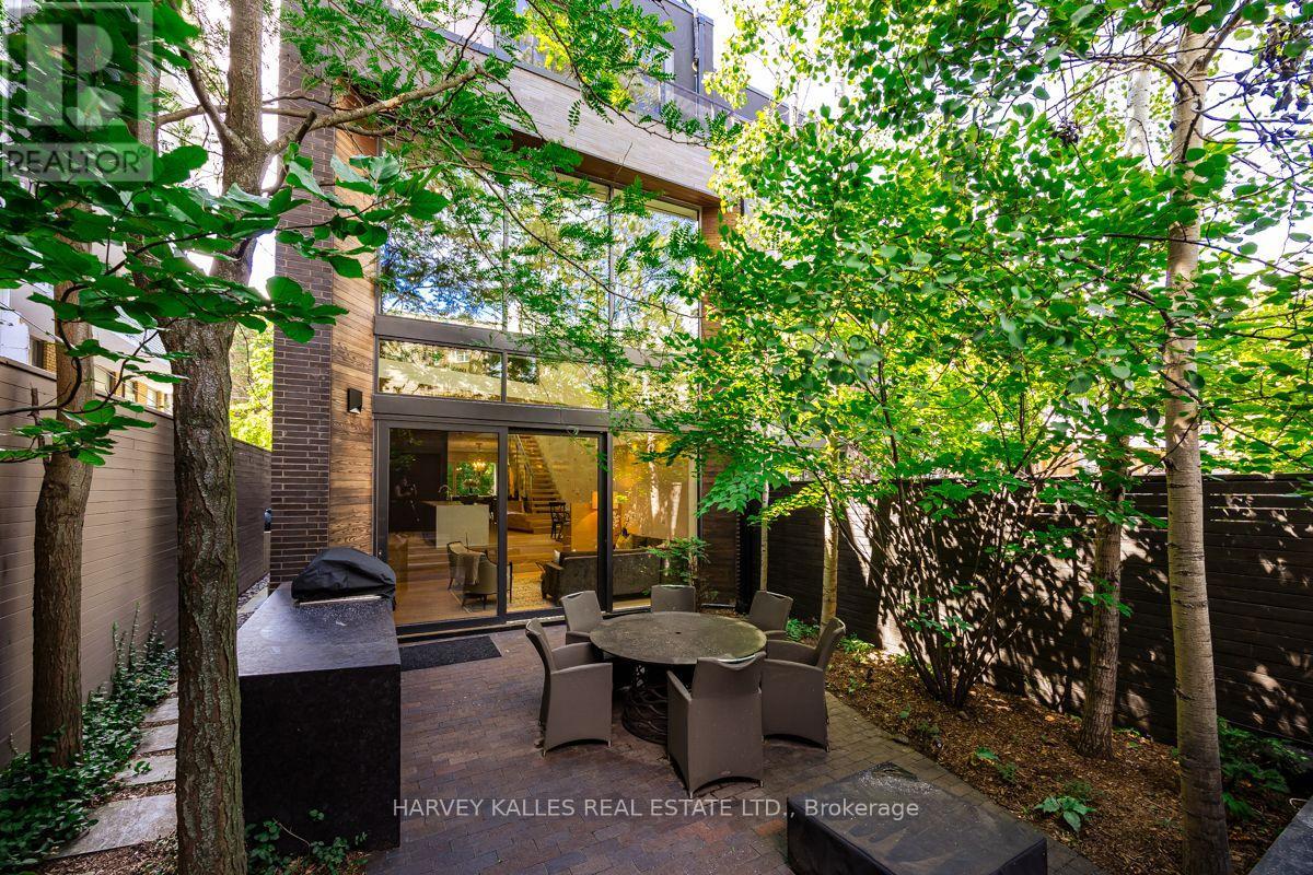 5 Relmar Road, Toronto, Ontario  M5P 2Y4 - Photo 46 - C13797024