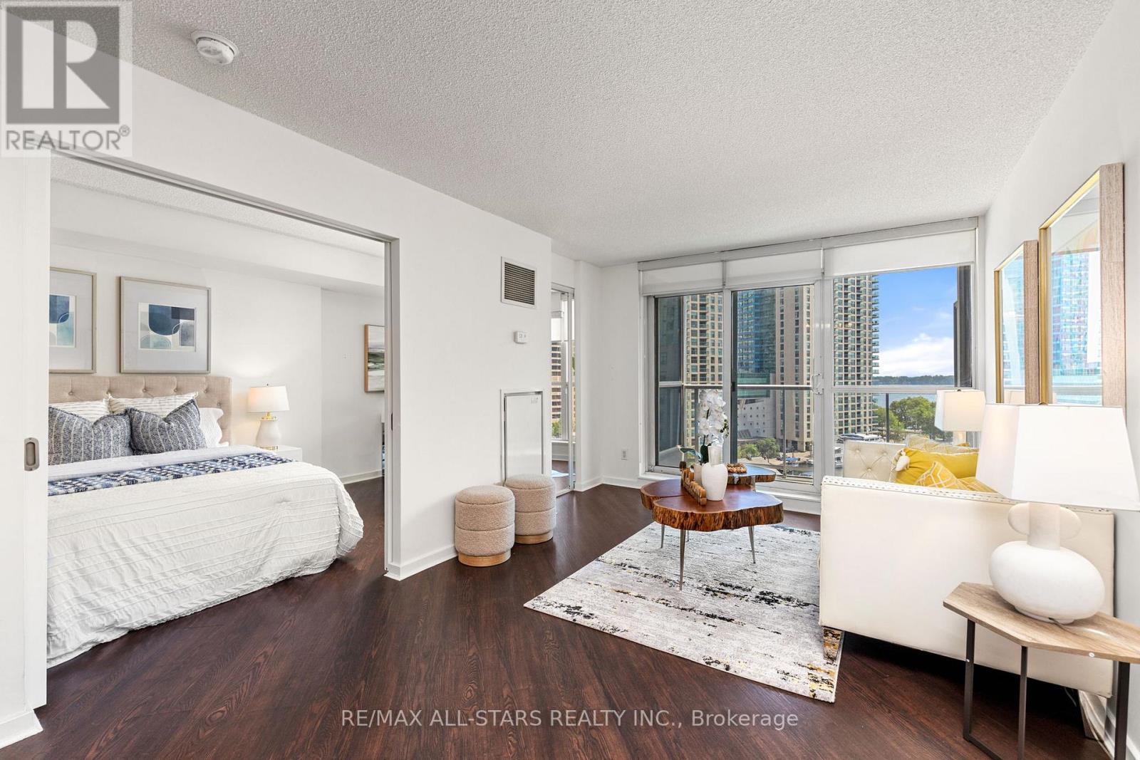 804 - 208 Queens Quay W, Toronto, Ontario  M5J 2Y5 - Photo 12 - C13797056