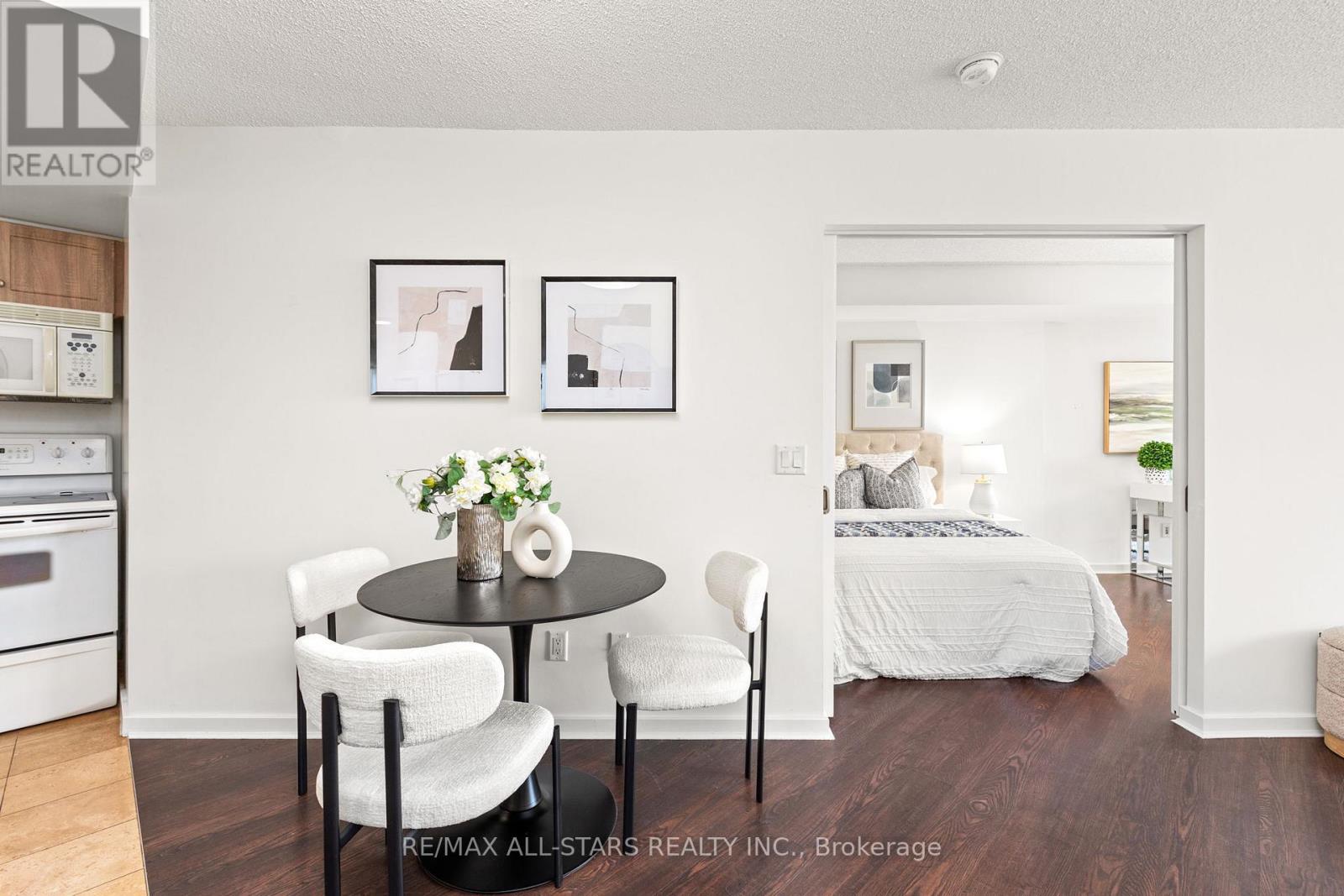 804 - 208 Queens Quay W, Toronto, Ontario  M5J 2Y5 - Photo 14 - C13797056