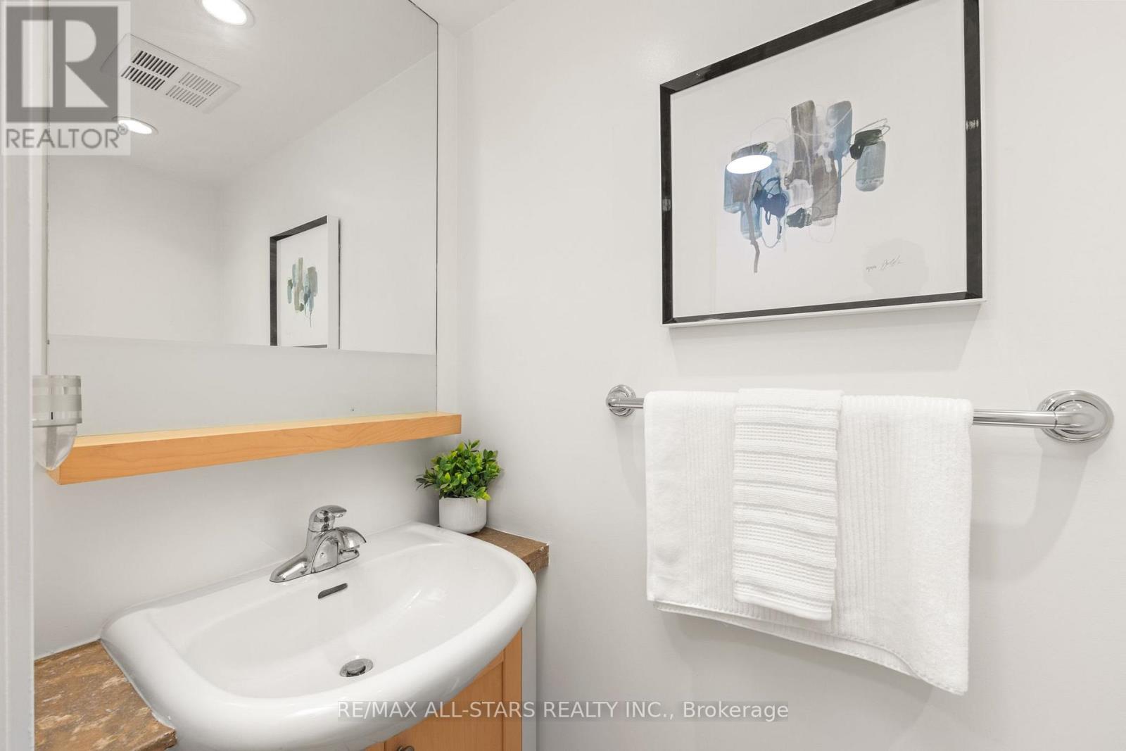 804 - 208 Queens Quay W, Toronto, Ontario  M5J 2Y5 - Photo 22 - C13797056