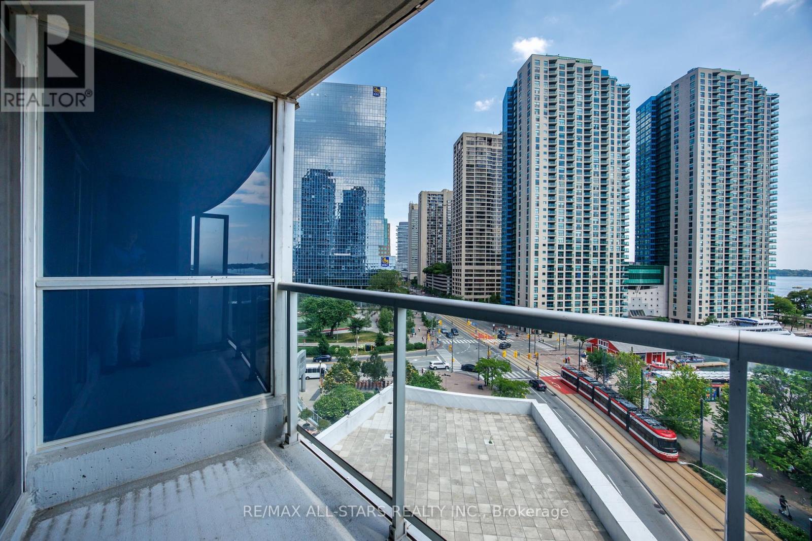 804 - 208 Queens Quay W, Toronto, Ontario  M5J 2Y5 - Photo 24 - C13797056