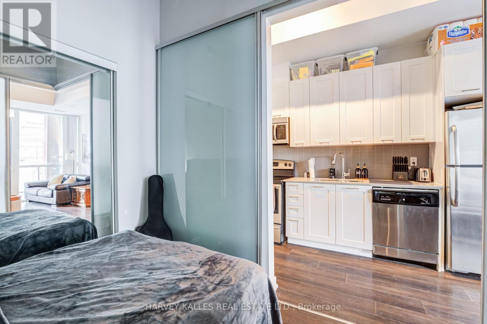 615 - 20 Bruyeres Mews, Toronto, Ontario  M5V 0G8 - Photo 15 - C13797066