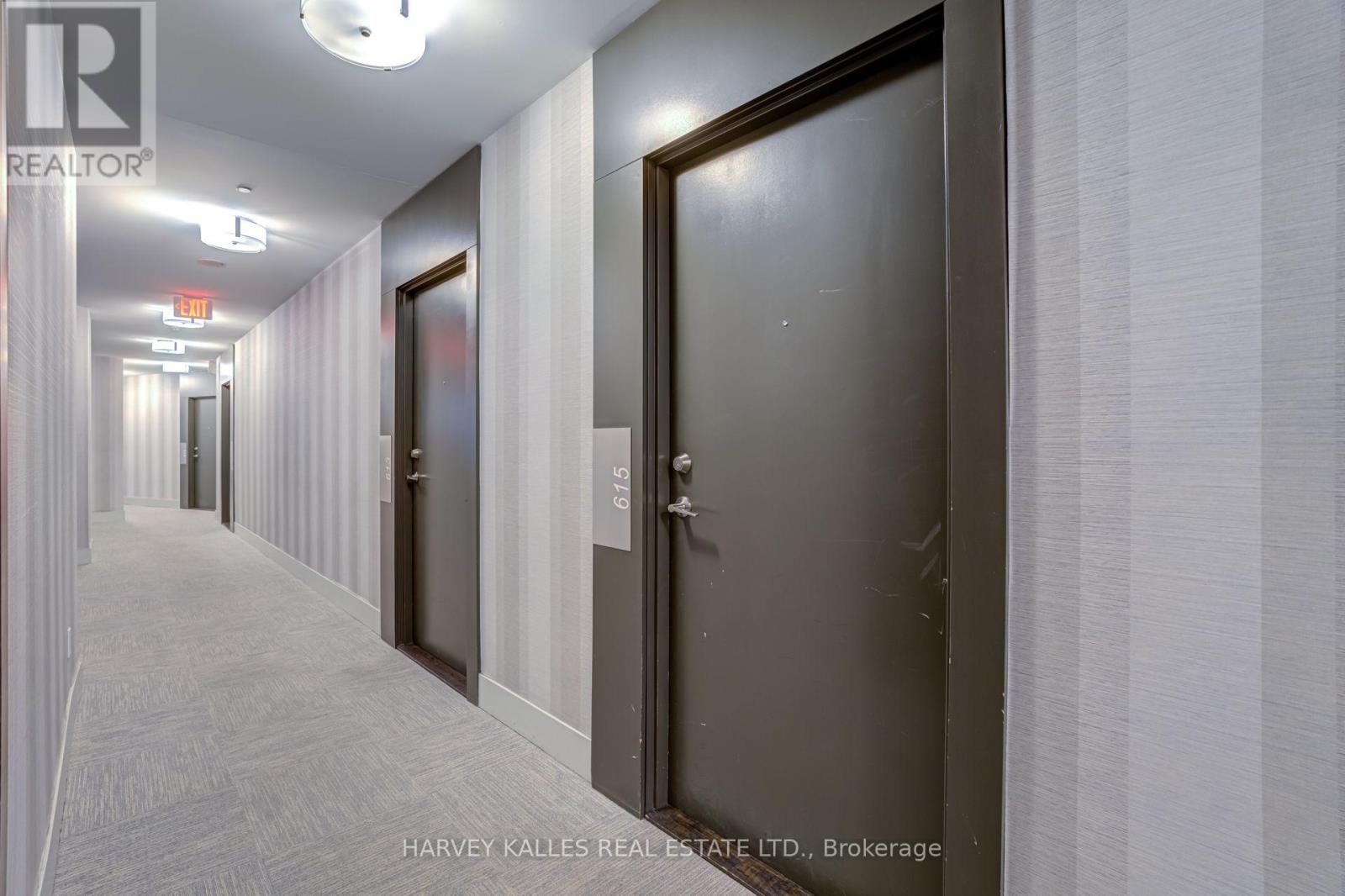 615 - 20 Bruyeres Mews, Toronto, Ontario  M5V 0G8 - Photo 4 - C13797066