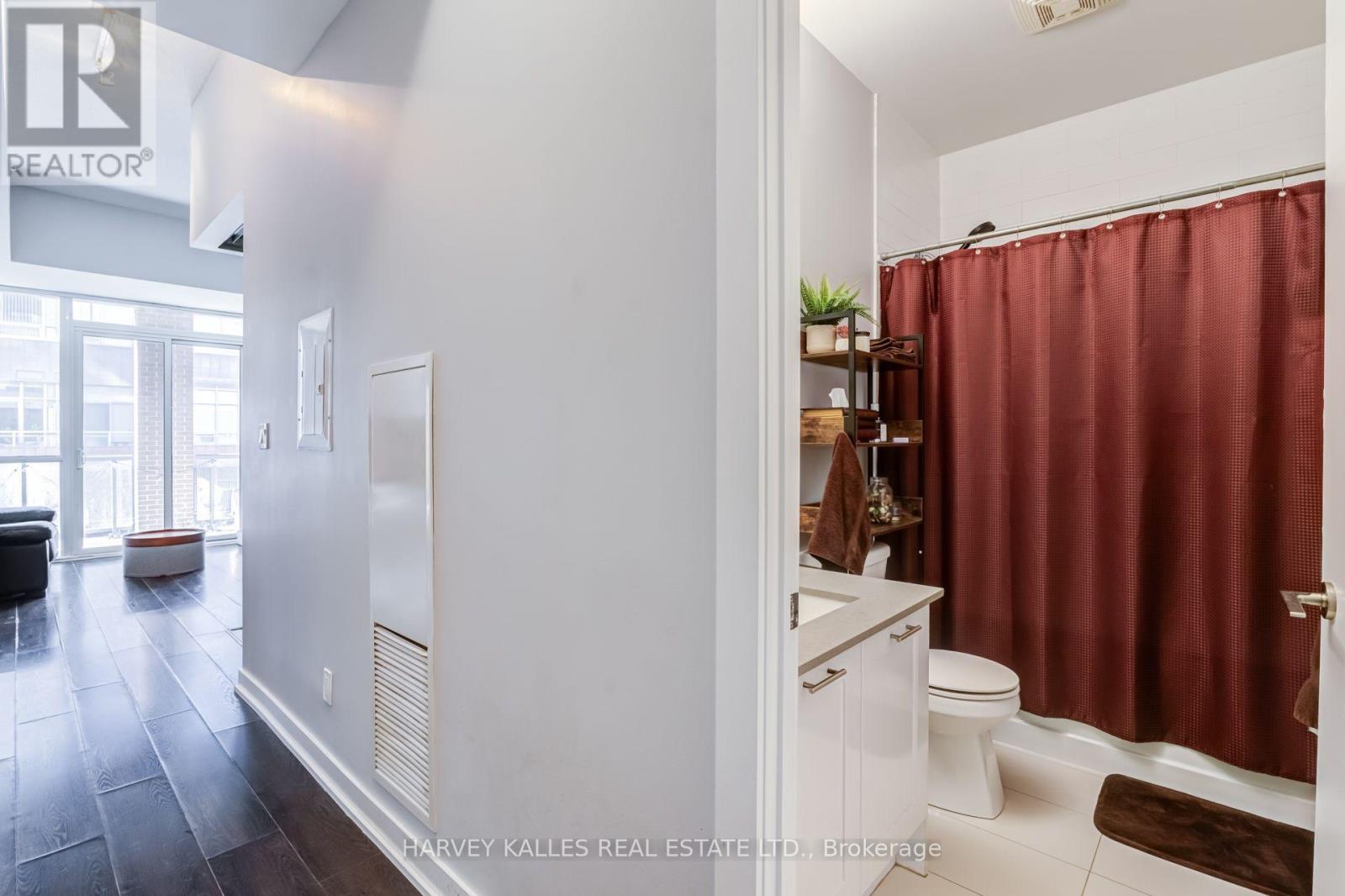 615 - 20 Bruyeres Mews, Toronto, Ontario  M5V 0G8 - Photo 7 - C13797066